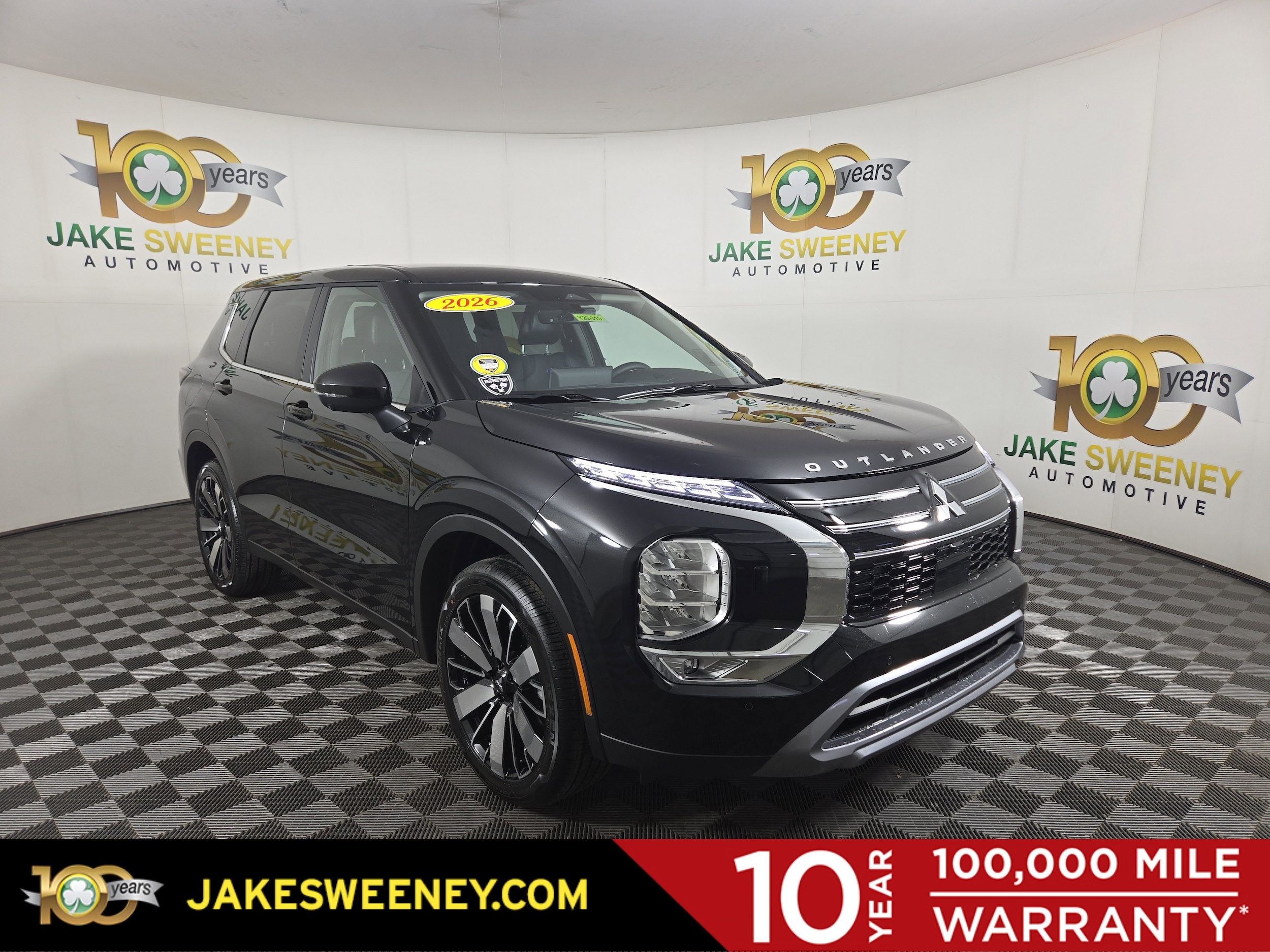 2026 Mitsubishi Outlander SE's photo