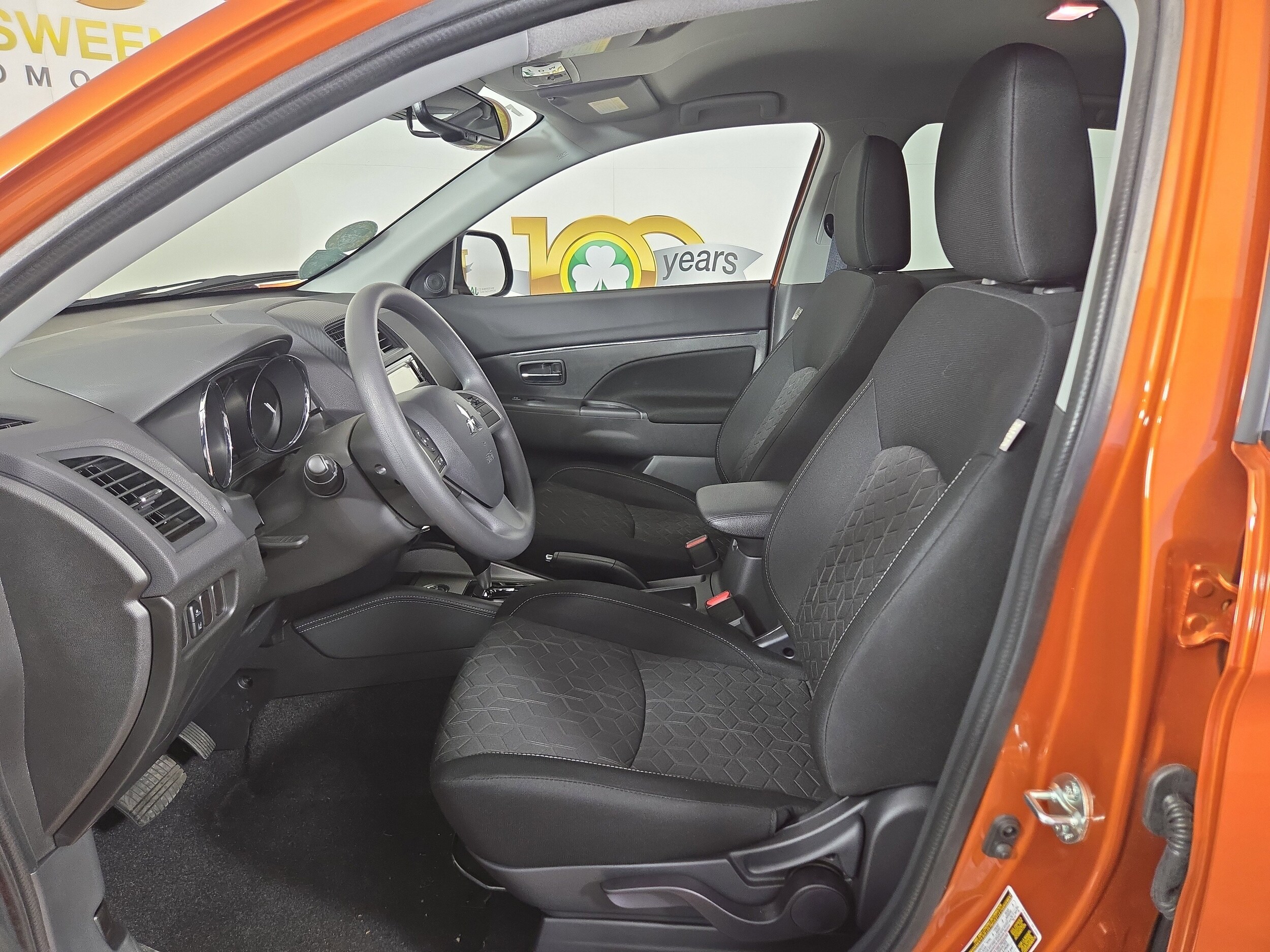 2025 Mitsubishi Outlander Sport ES - Photo 12