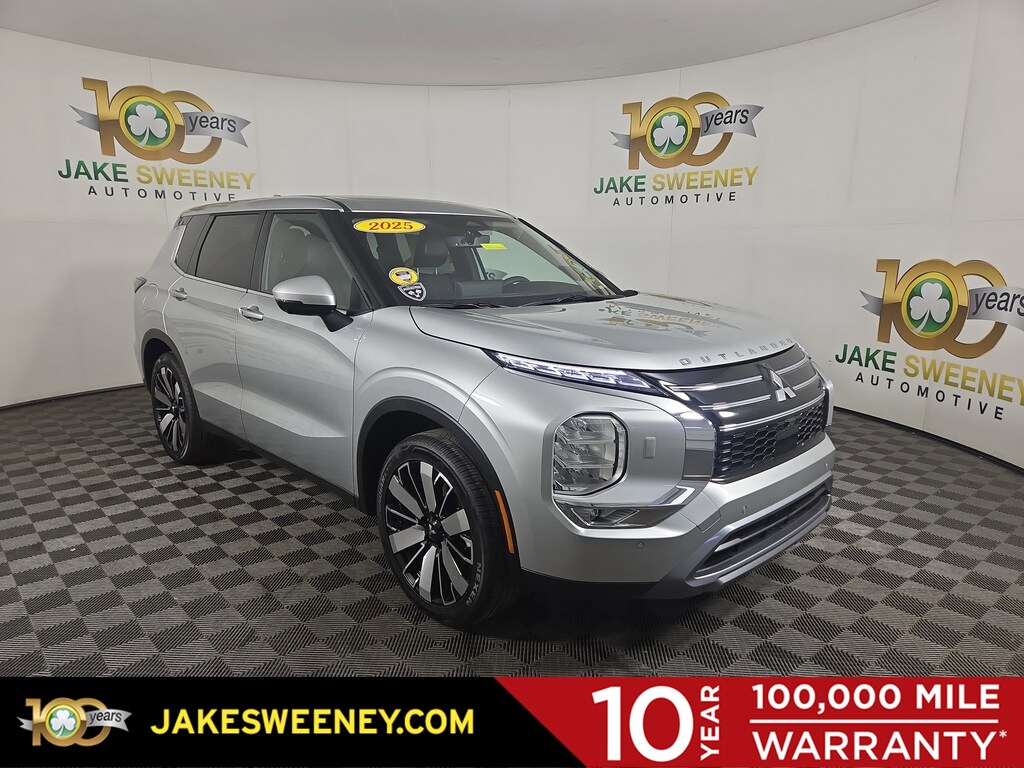 New 2025 Mitsubishi Outlander SE SUV