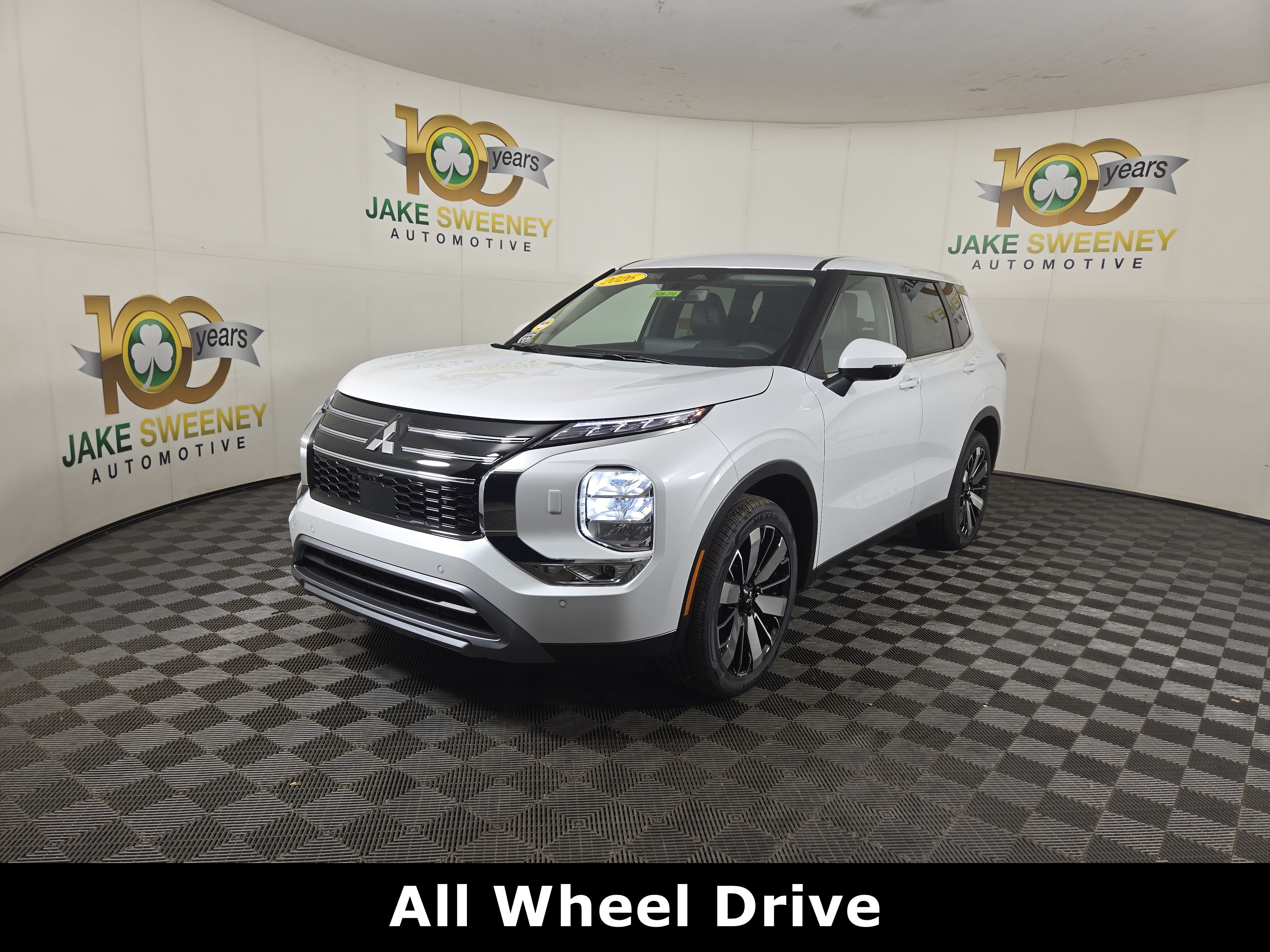 New 2026 Mitsubishi Outlander SE SUV