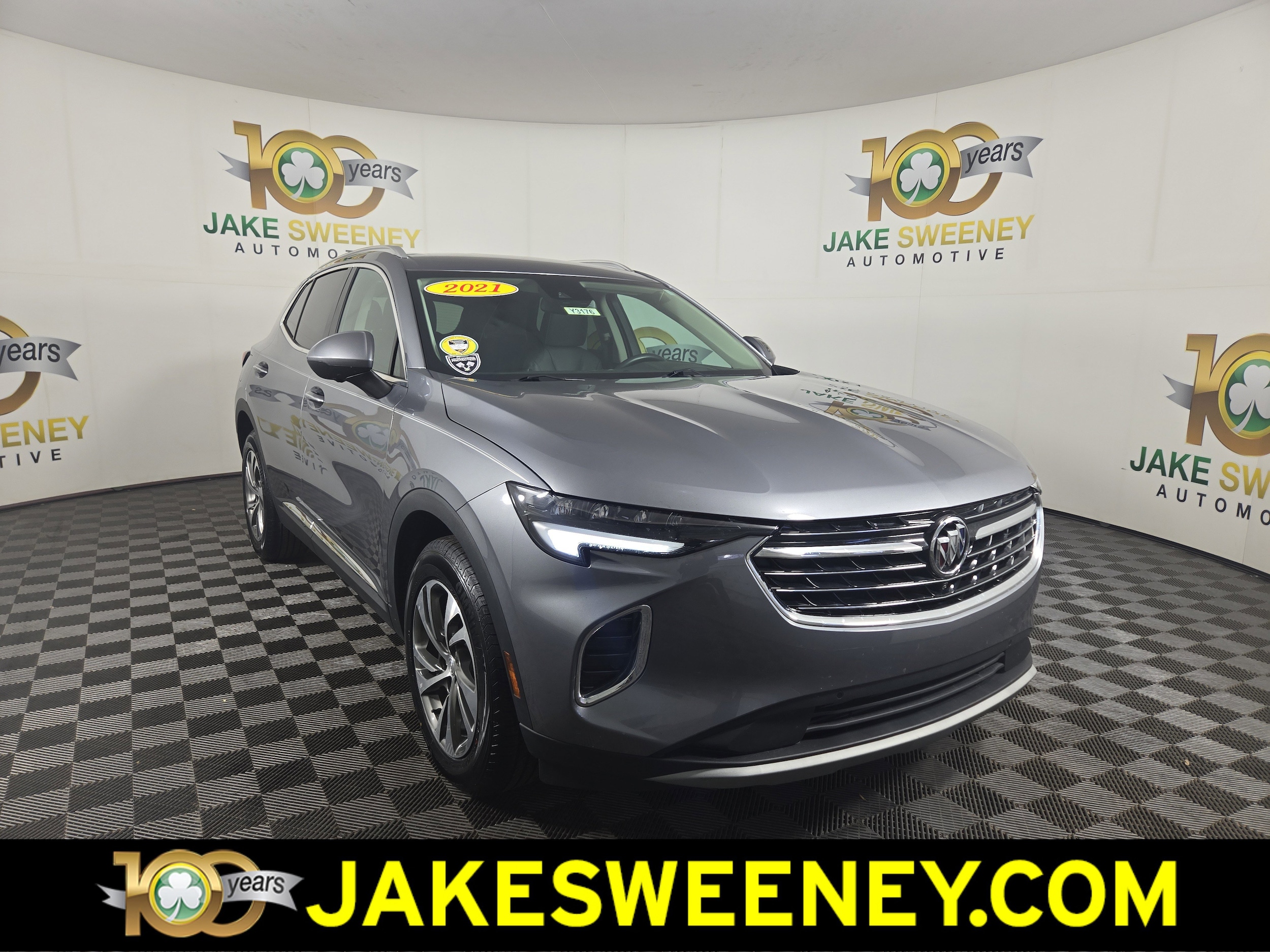 2021 Buick Envision Essence's photo