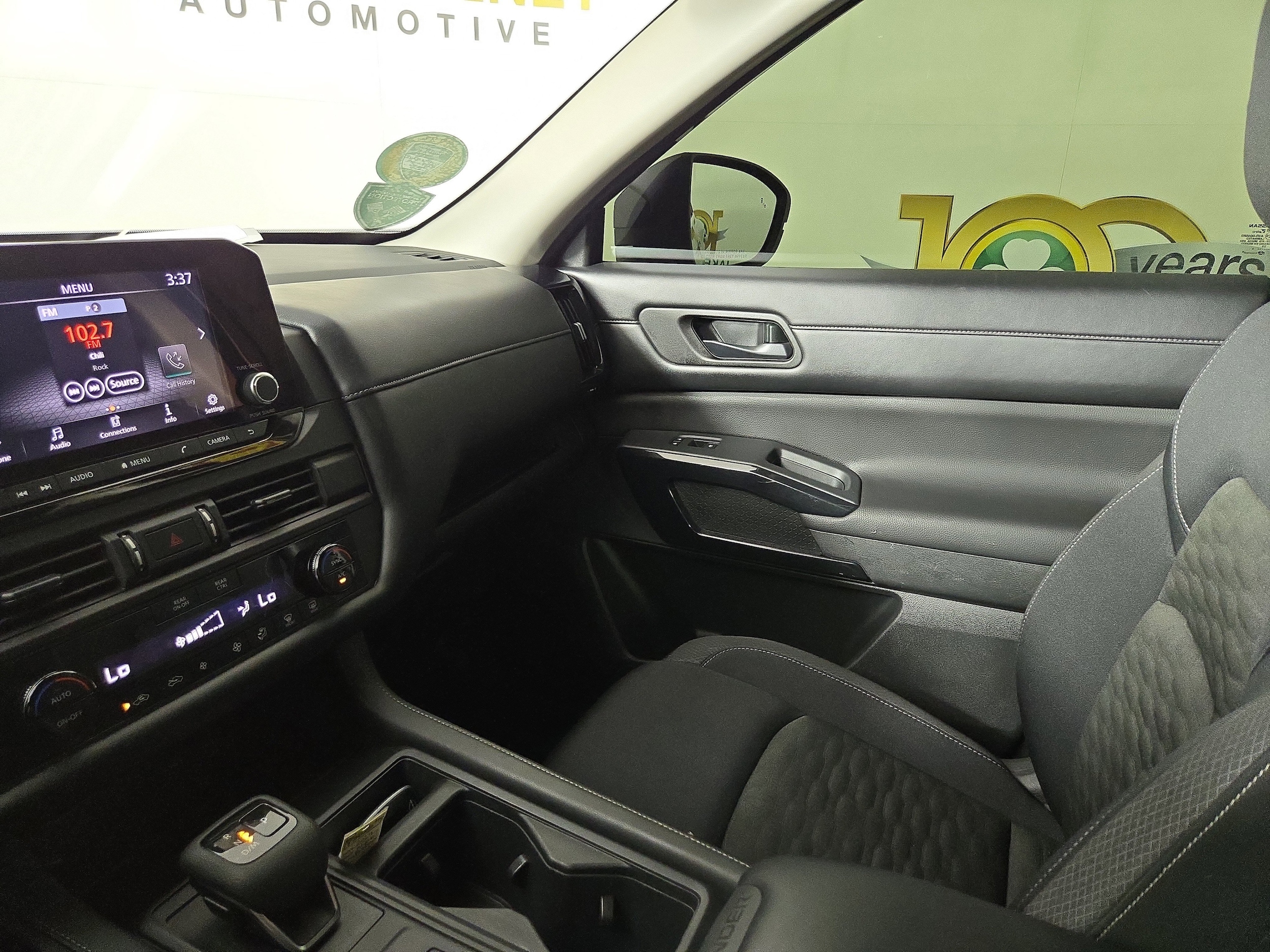 2024 Nissan Pathfinder S - Photo 23