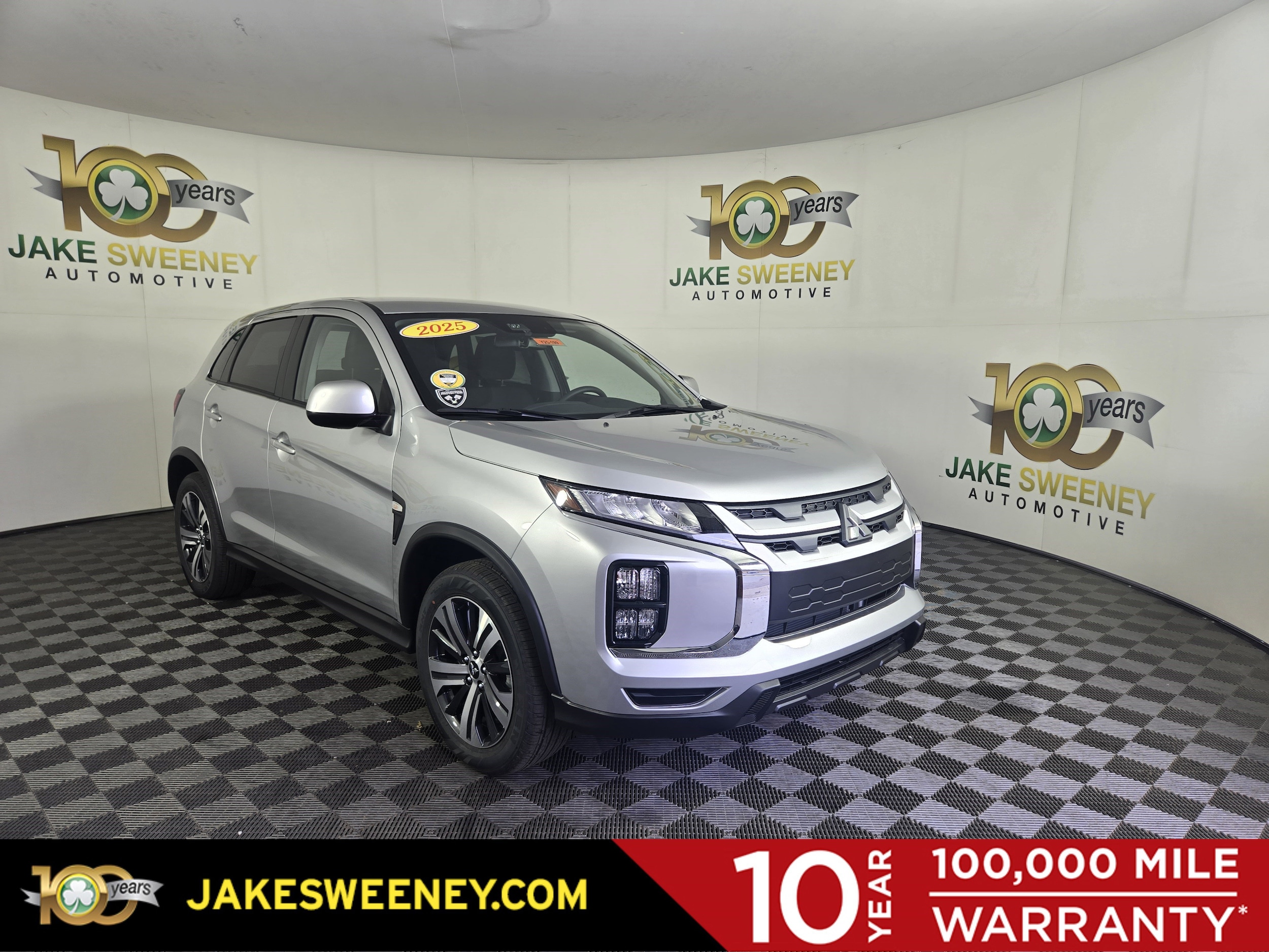 2025 Mitsubishi Outlander Sport ES's photo