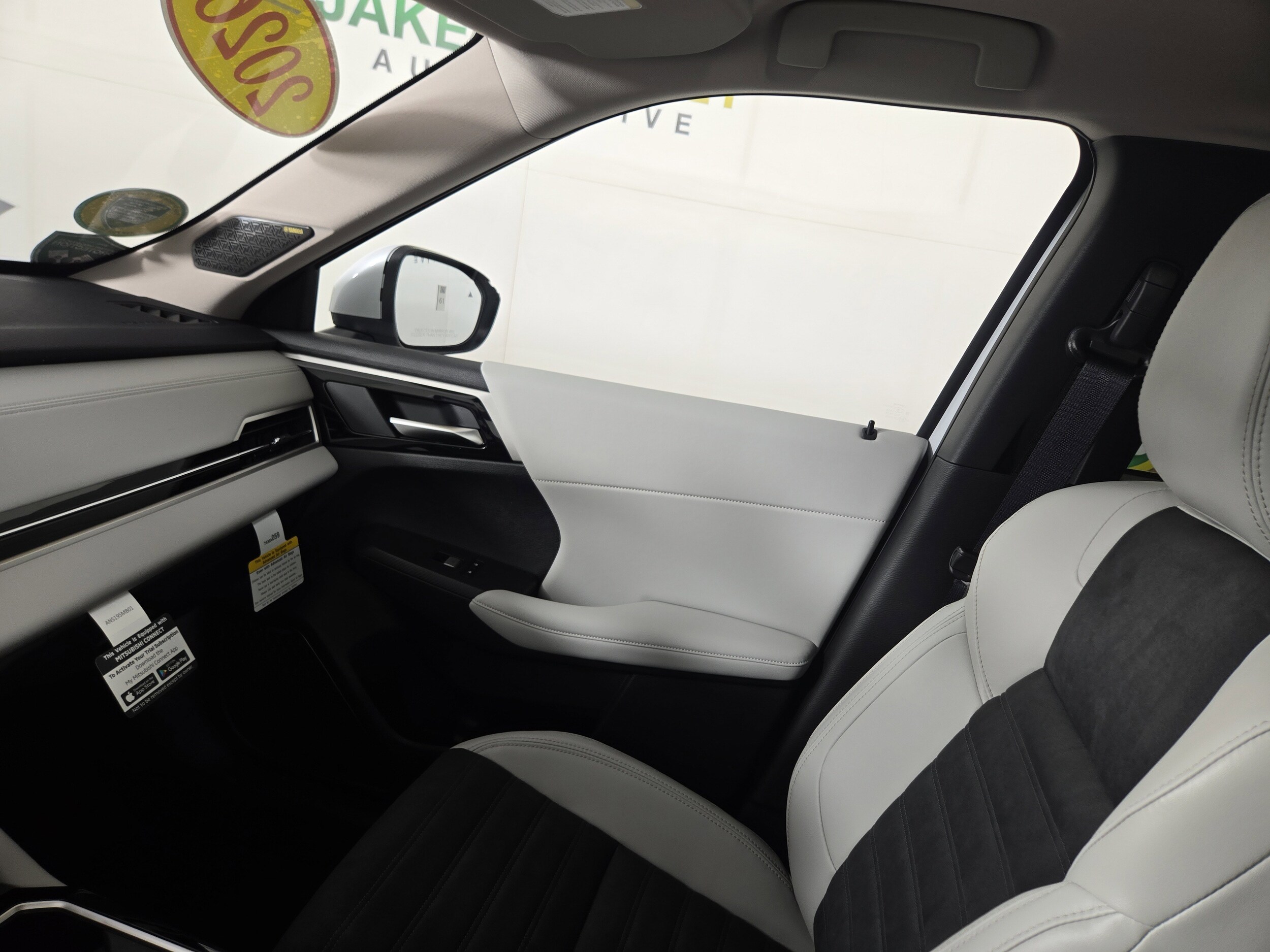 2026 Mitsubishi Outlander SE - Photo 27