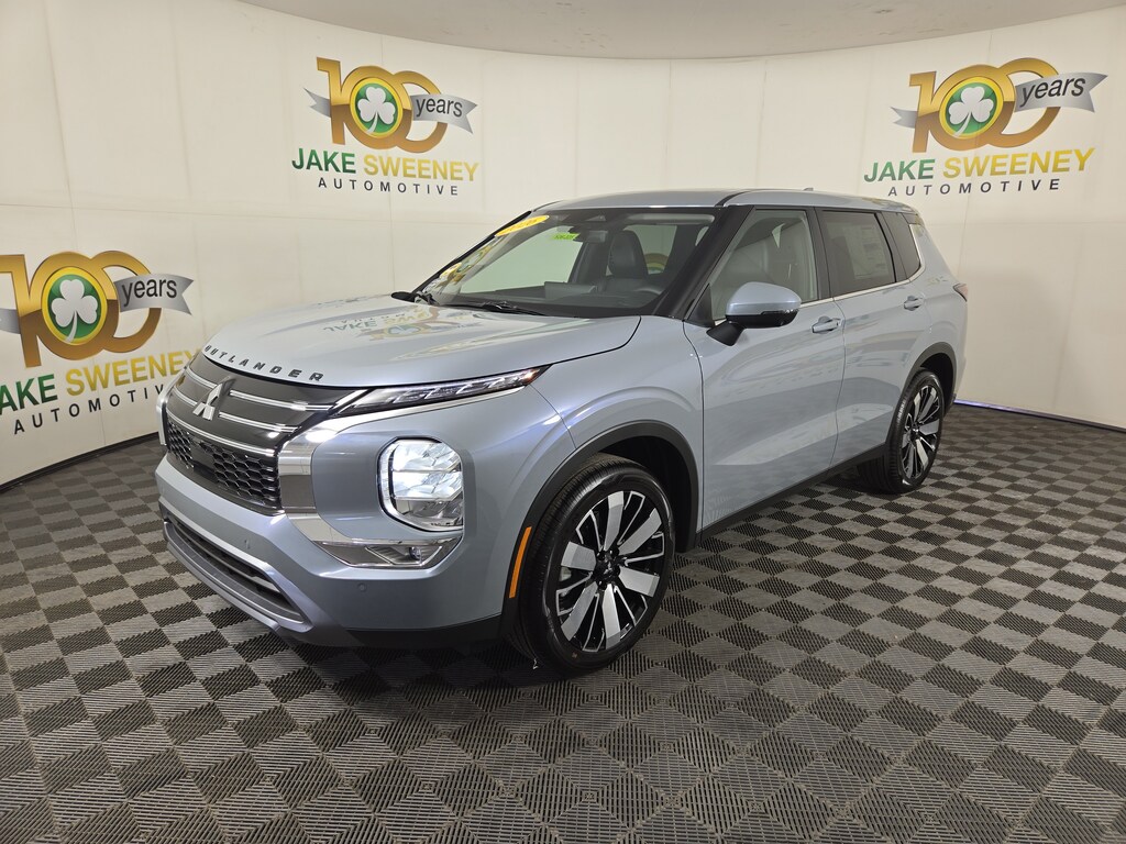 New 2026 Mitsubishi Outlander SE SUV
