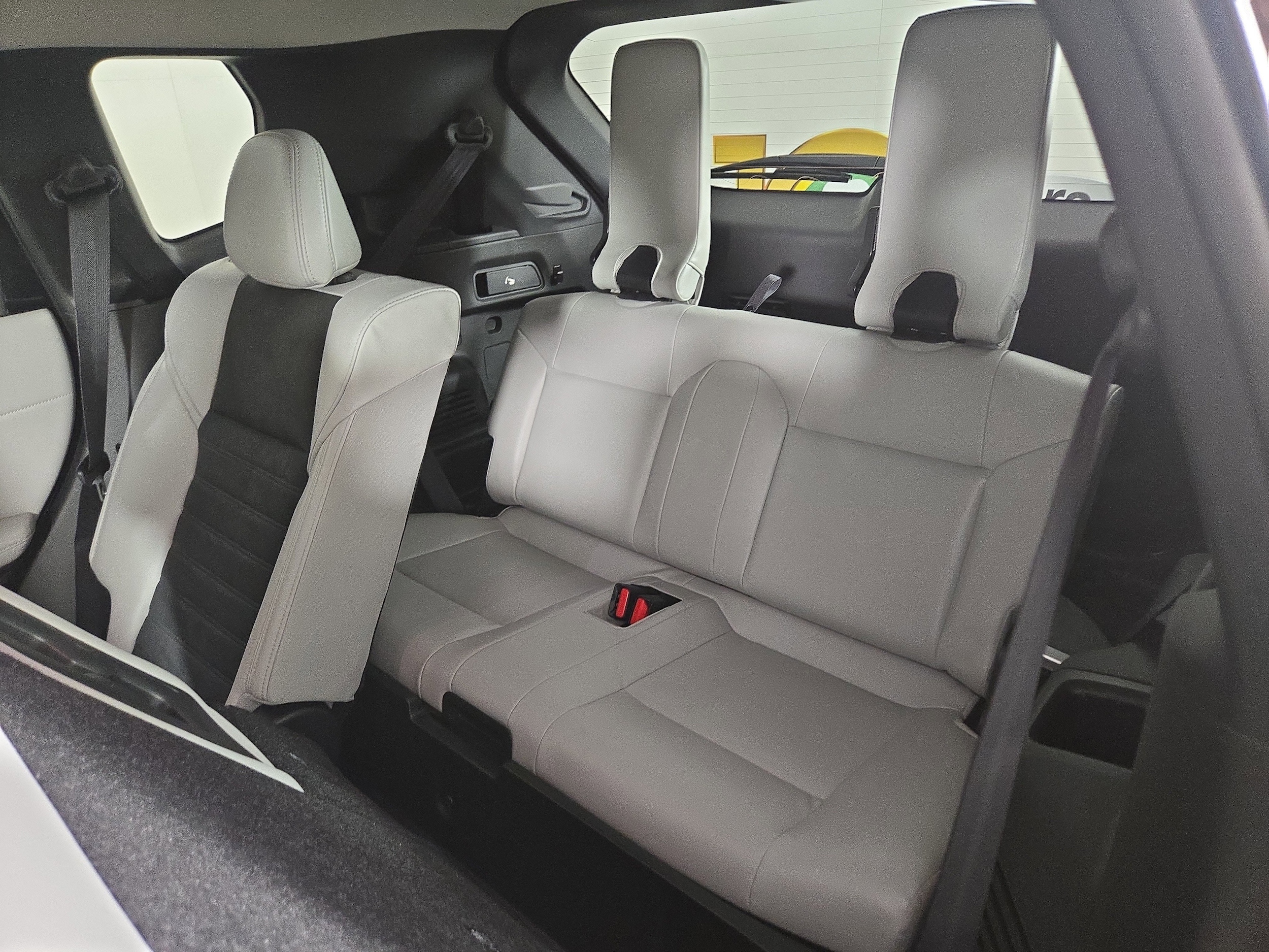 2026 Mitsubishi Outlander SE - Photo 14