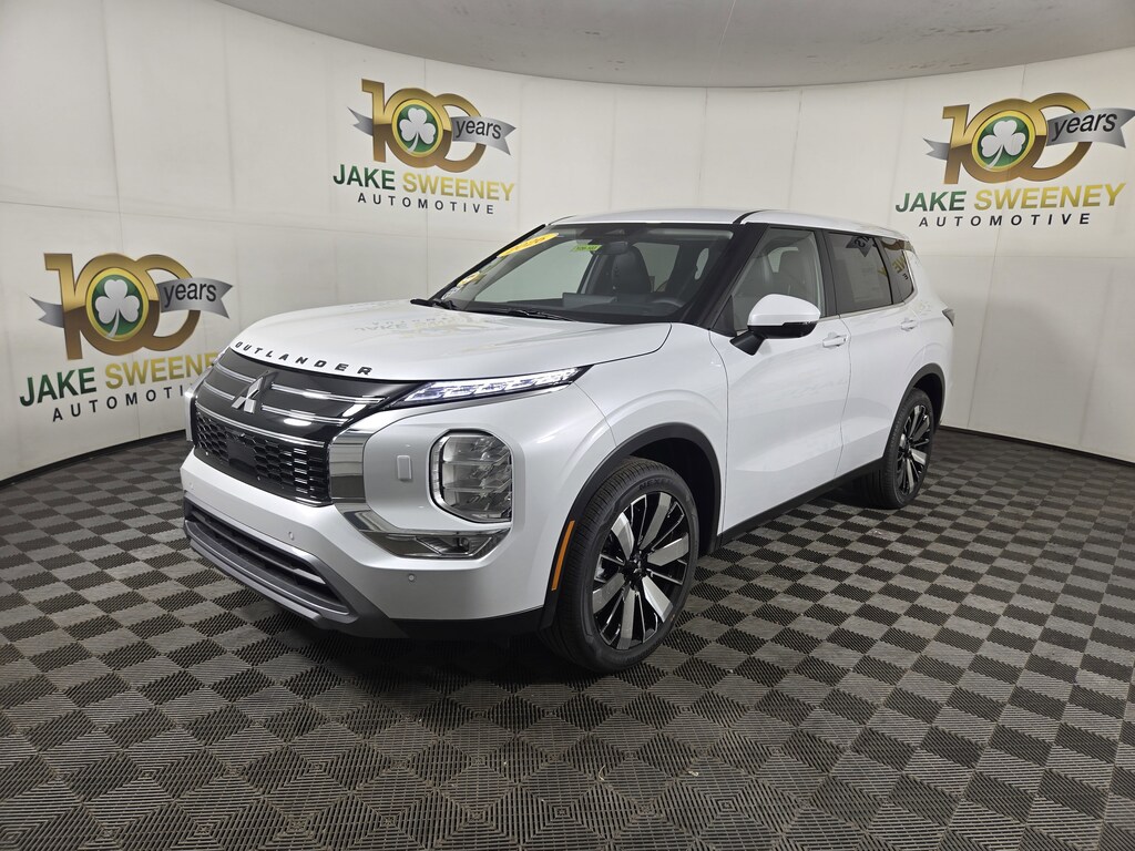 New 2026 Mitsubishi Outlander SE SUV
