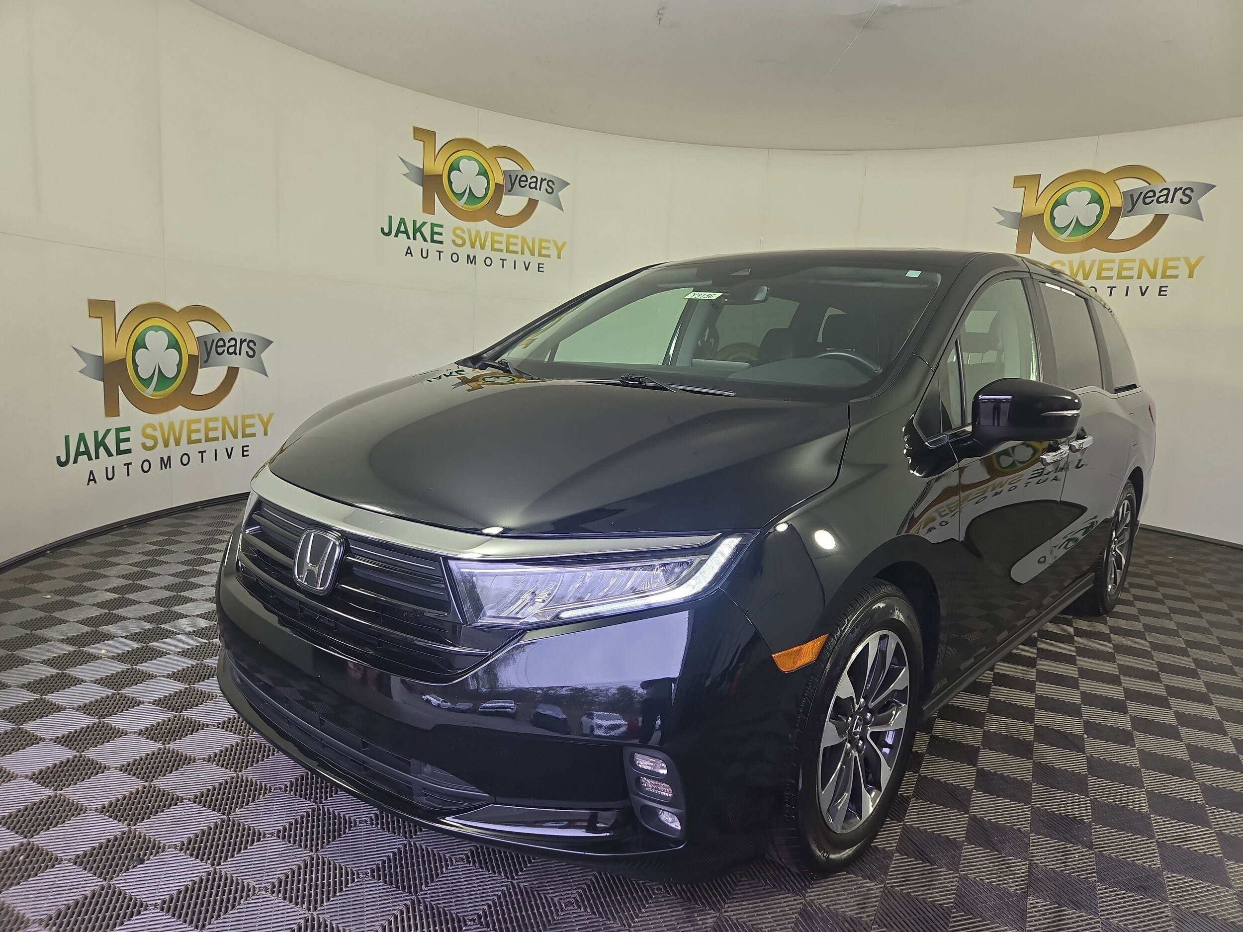 2024 Honda Odyssey EX-L photo 3