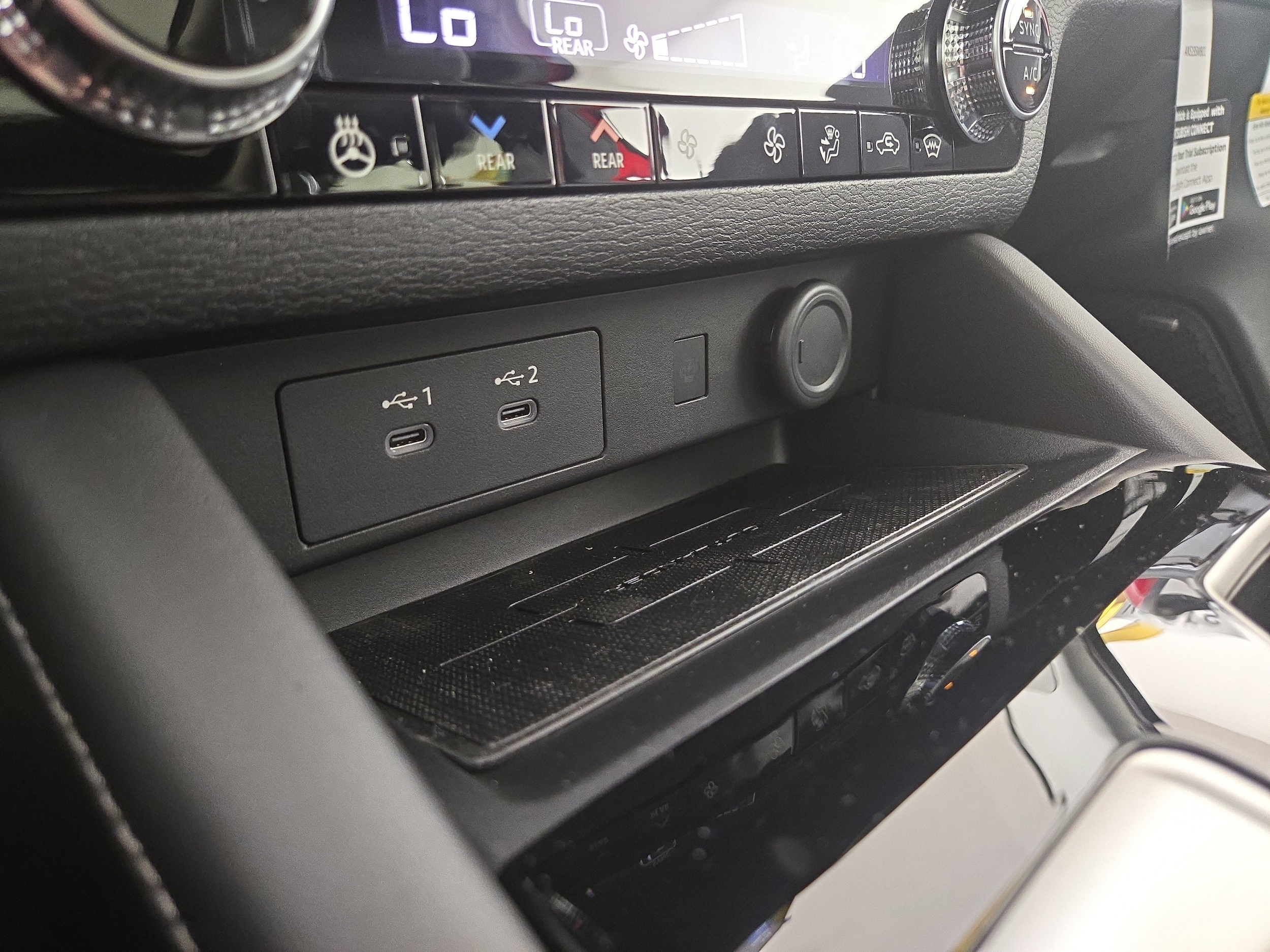 2026 Mitsubishi Outlander SEL - Photo 29