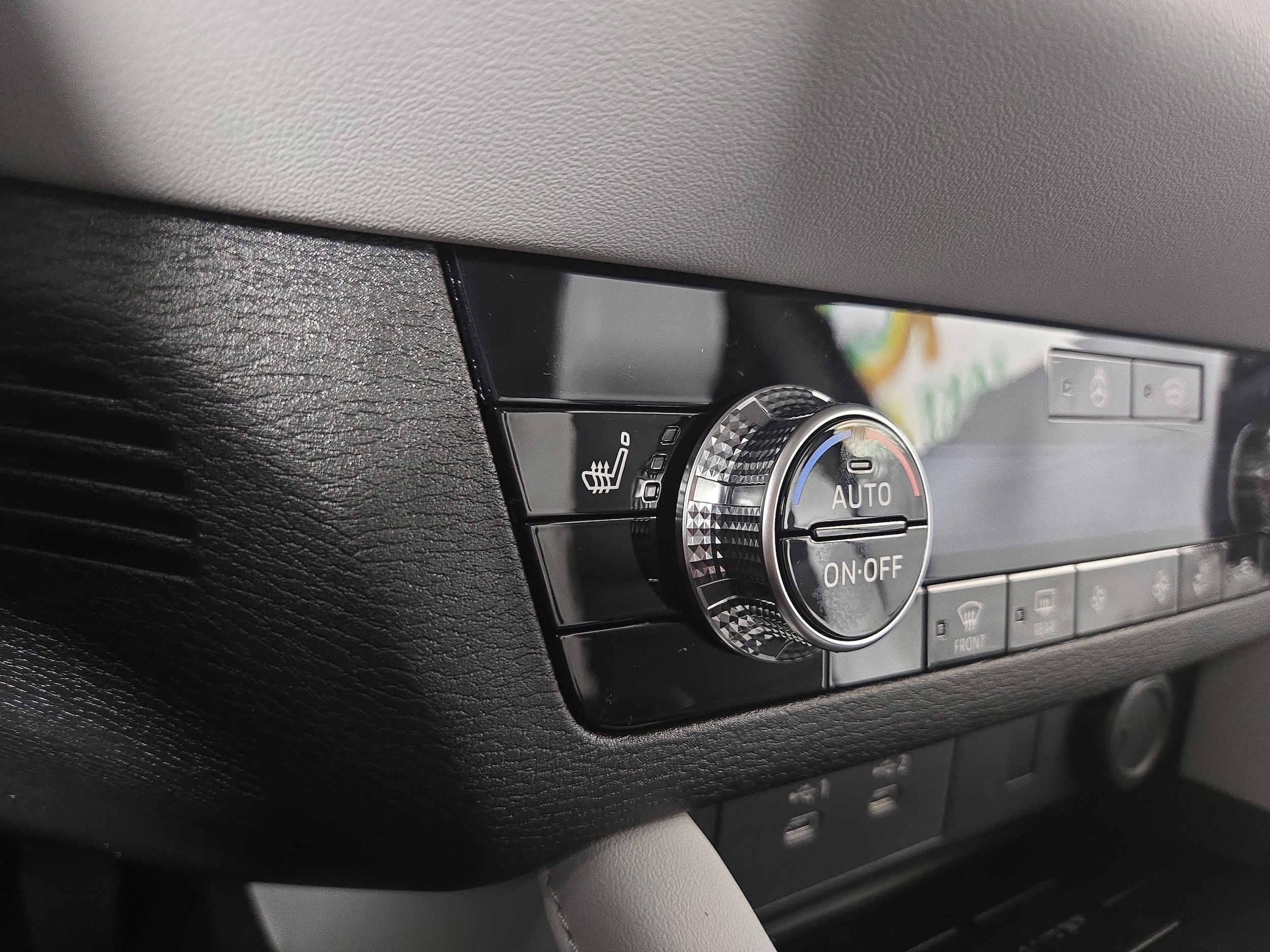 2026 Mitsubishi Outlander SE - Photo 28
