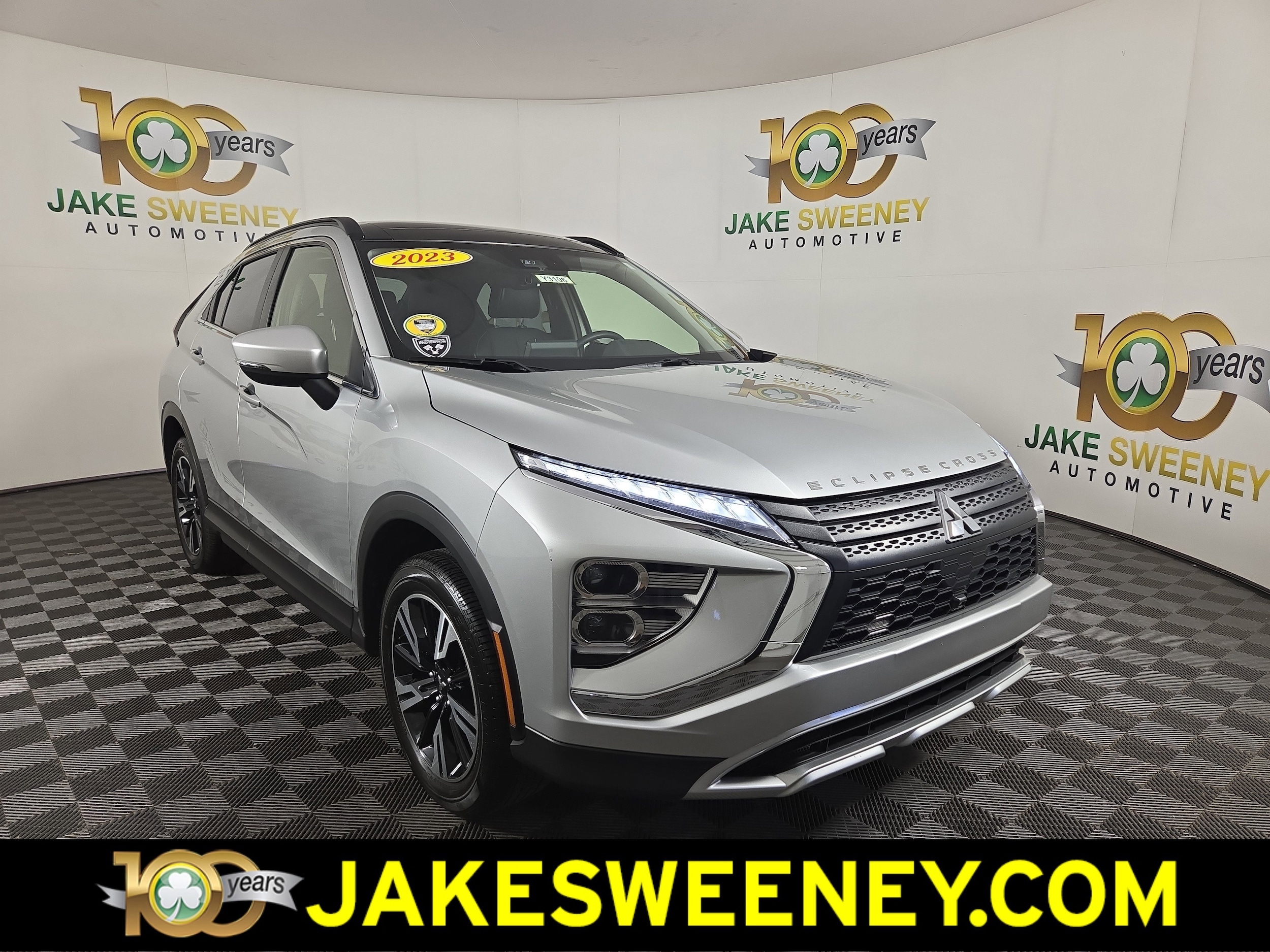2023 Mitsubishi Eclipse Cross SE's photo