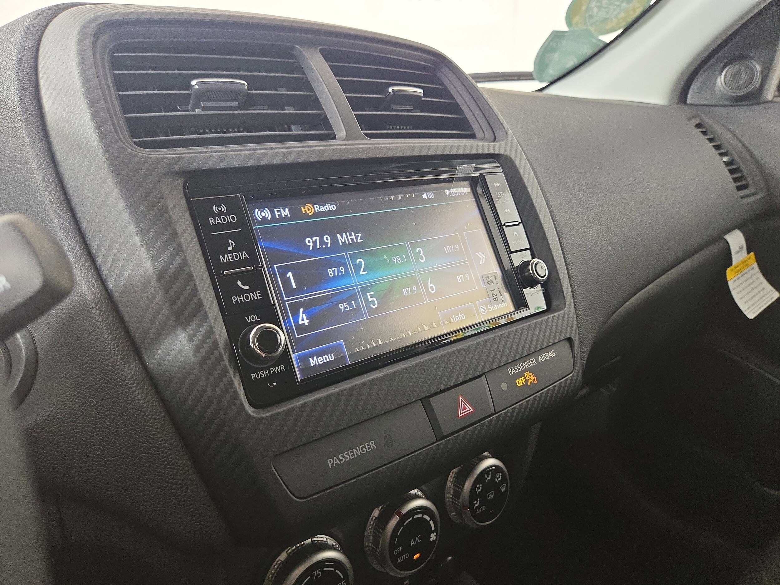 2025 Mitsubishi Outlander Sport ES - Photo 20