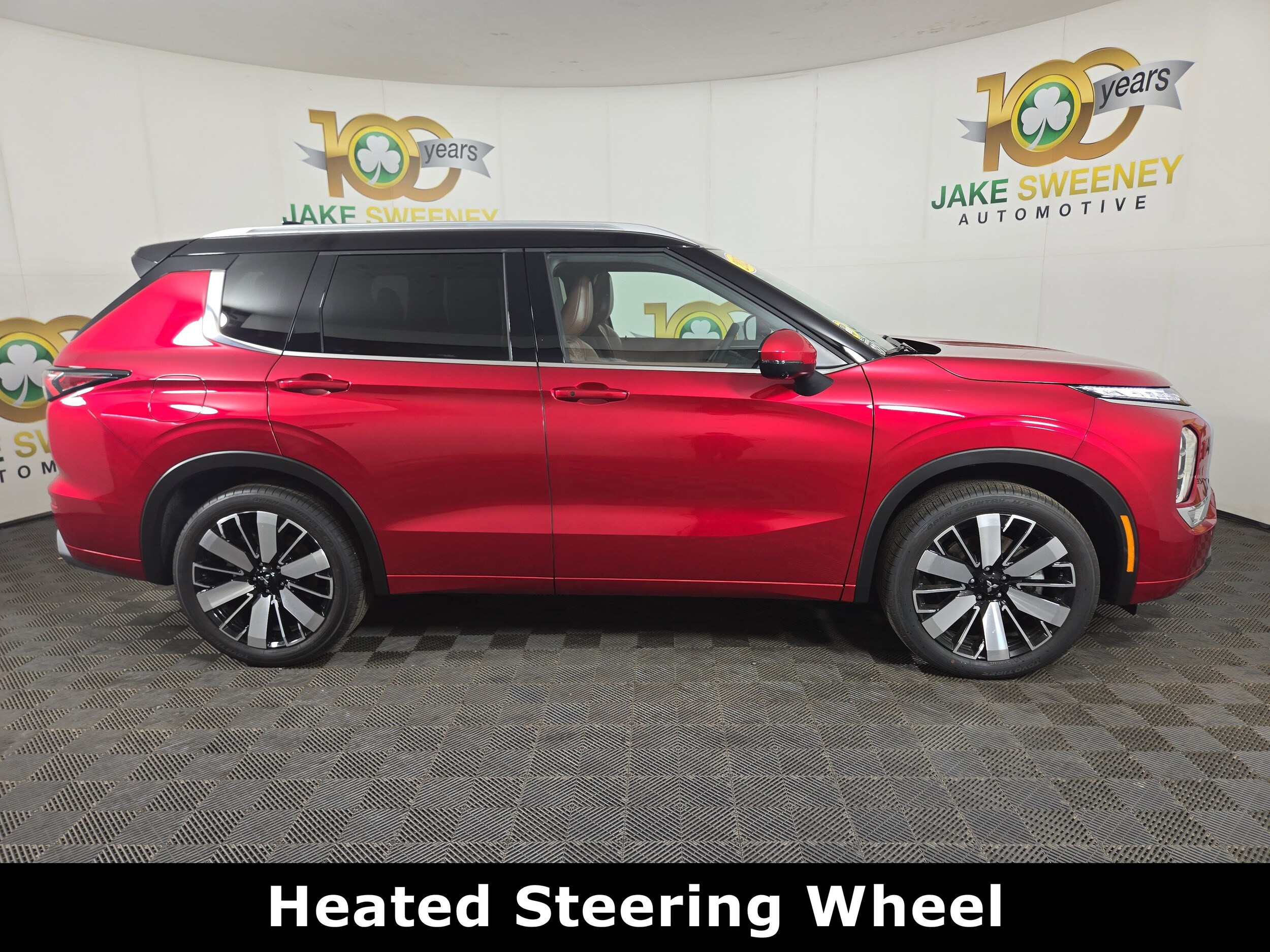 2025 Mitsubishi Outlander SEL - Photo 11