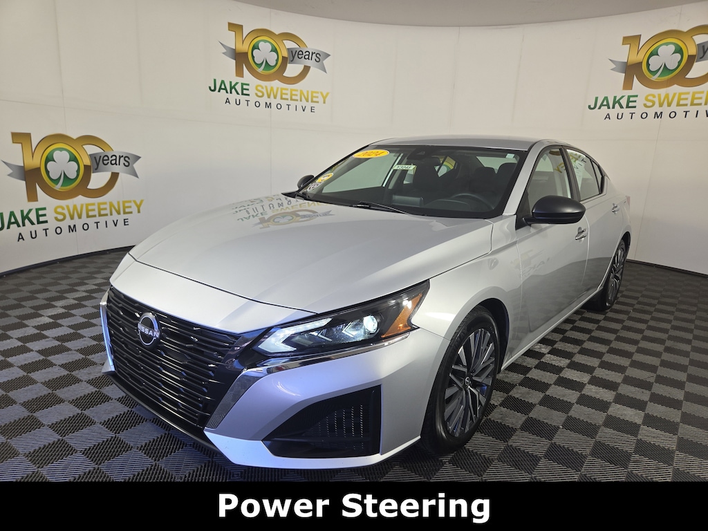 Used 2024 Nissan Altima 2.5 SV Sedan