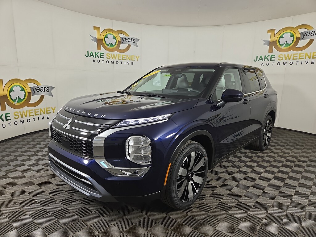 New 2026 Mitsubishi Outlander SE SUV