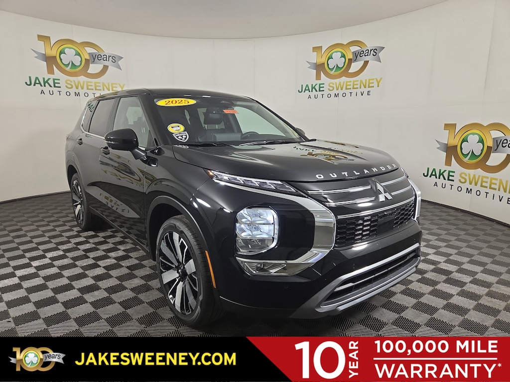 New 2025 Mitsubishi Outlander SE SUV