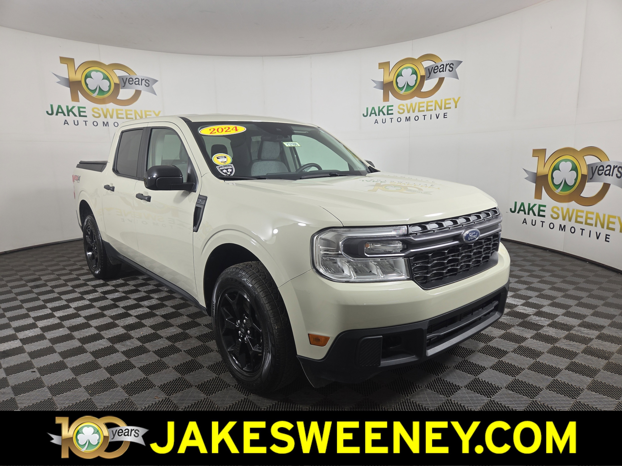 2024 Ford Maverick XLT's photo