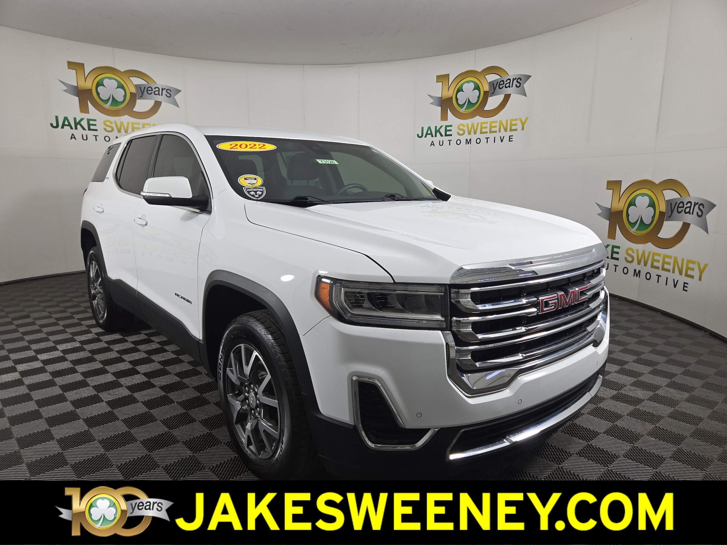 2022 GMC Acadia SLE's photo