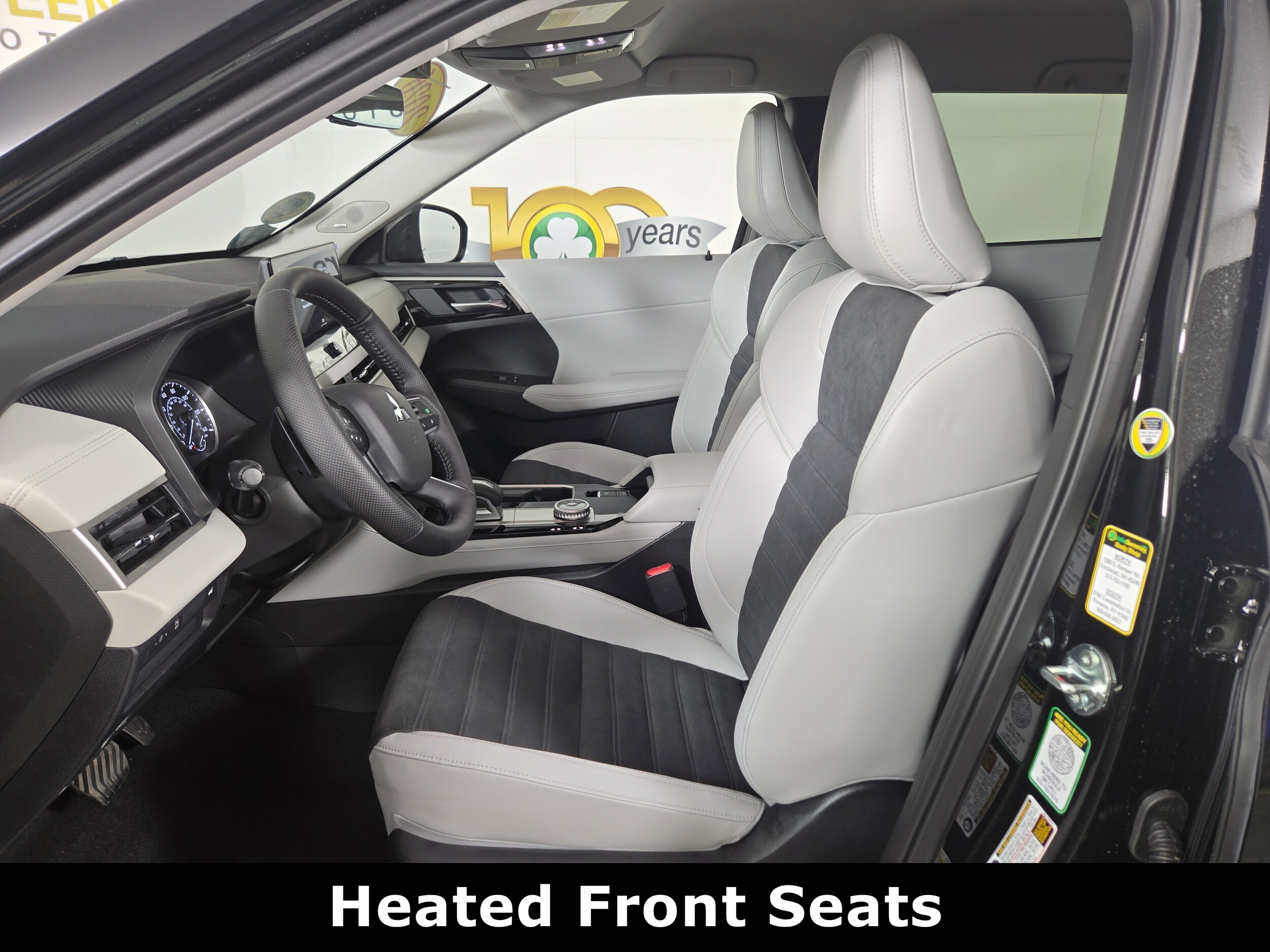 2026 Mitsubishi Outlander SE - Photo 12