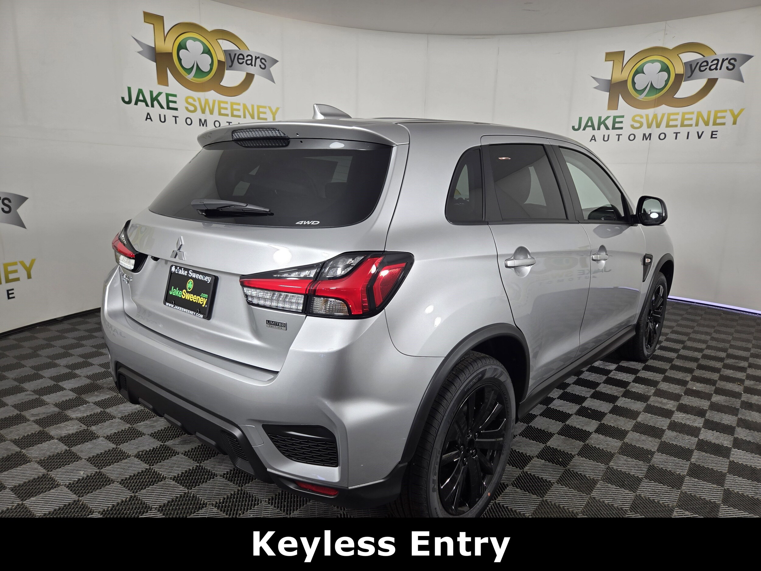 2025 Mitsubishi Outlander Sport LE - Photo 10