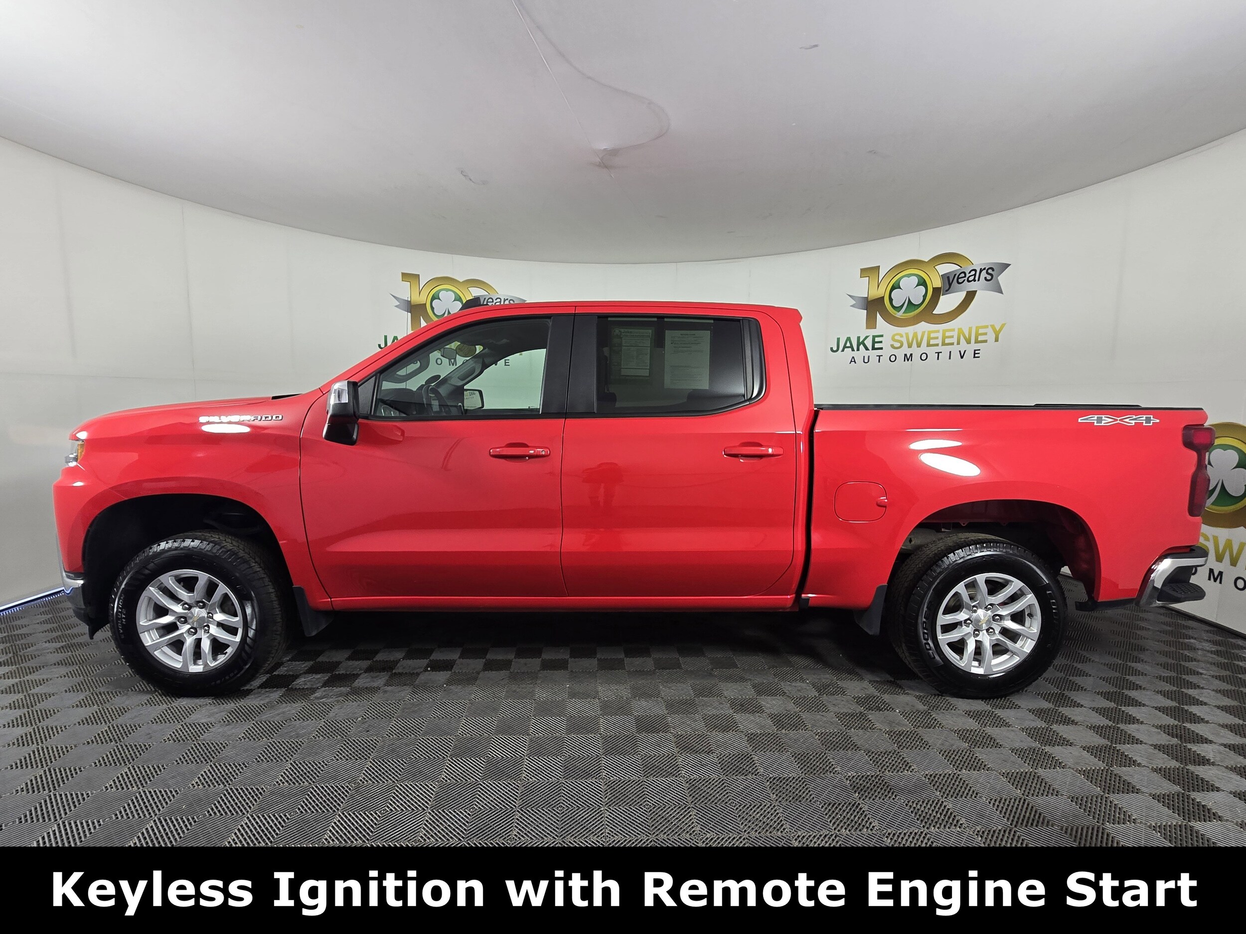 2022 Chevrolet Silverado 1500 LT photo 4