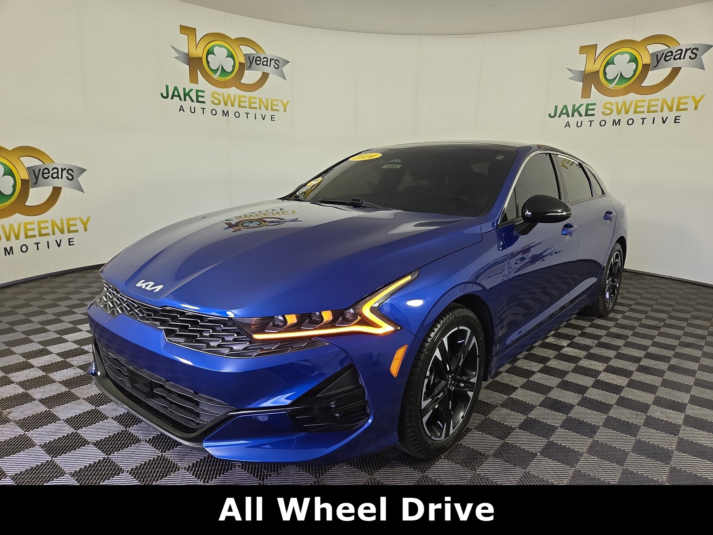 2024 Kia K5 GT-Line photo 3