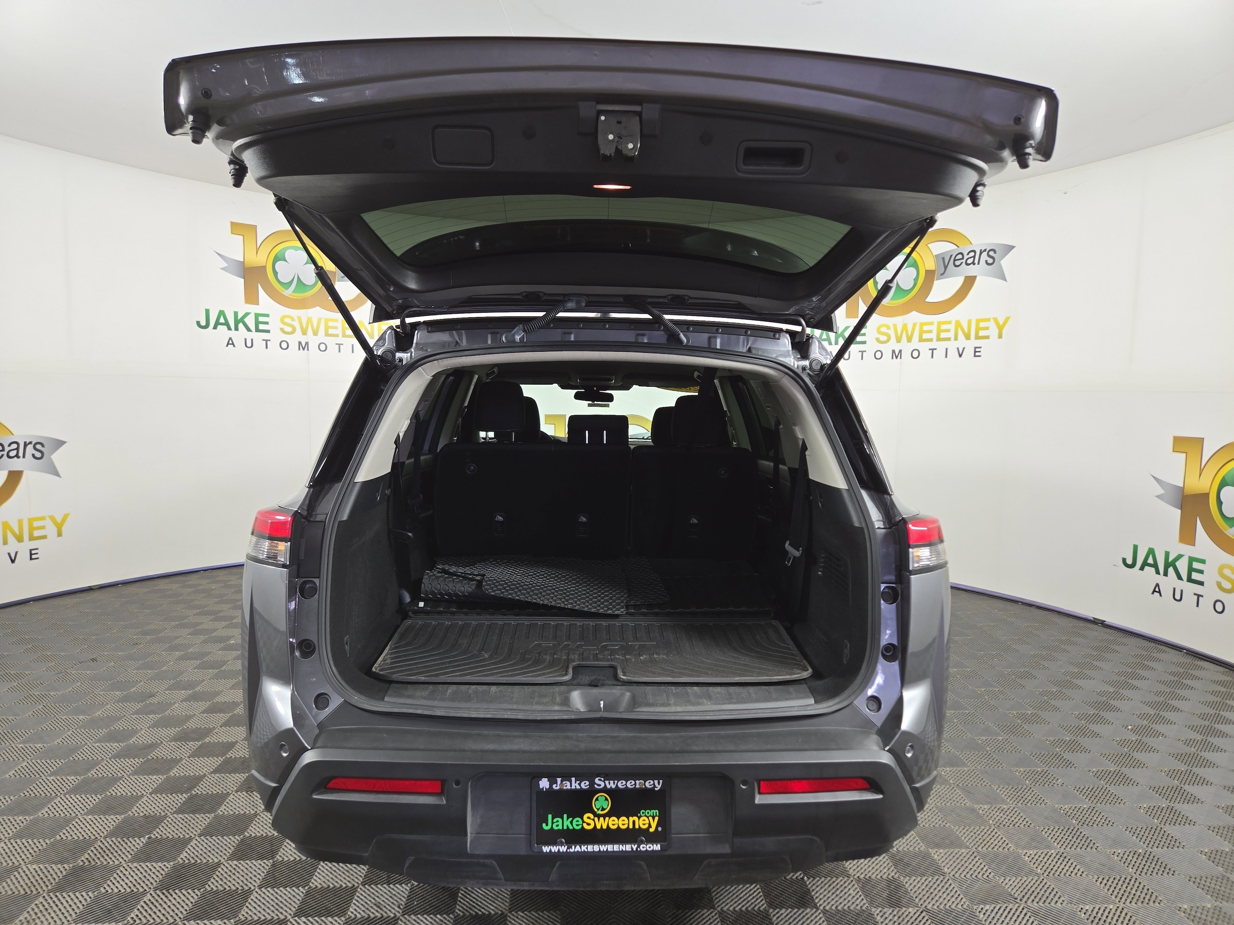 2024 Nissan Pathfinder S - Photo 30
