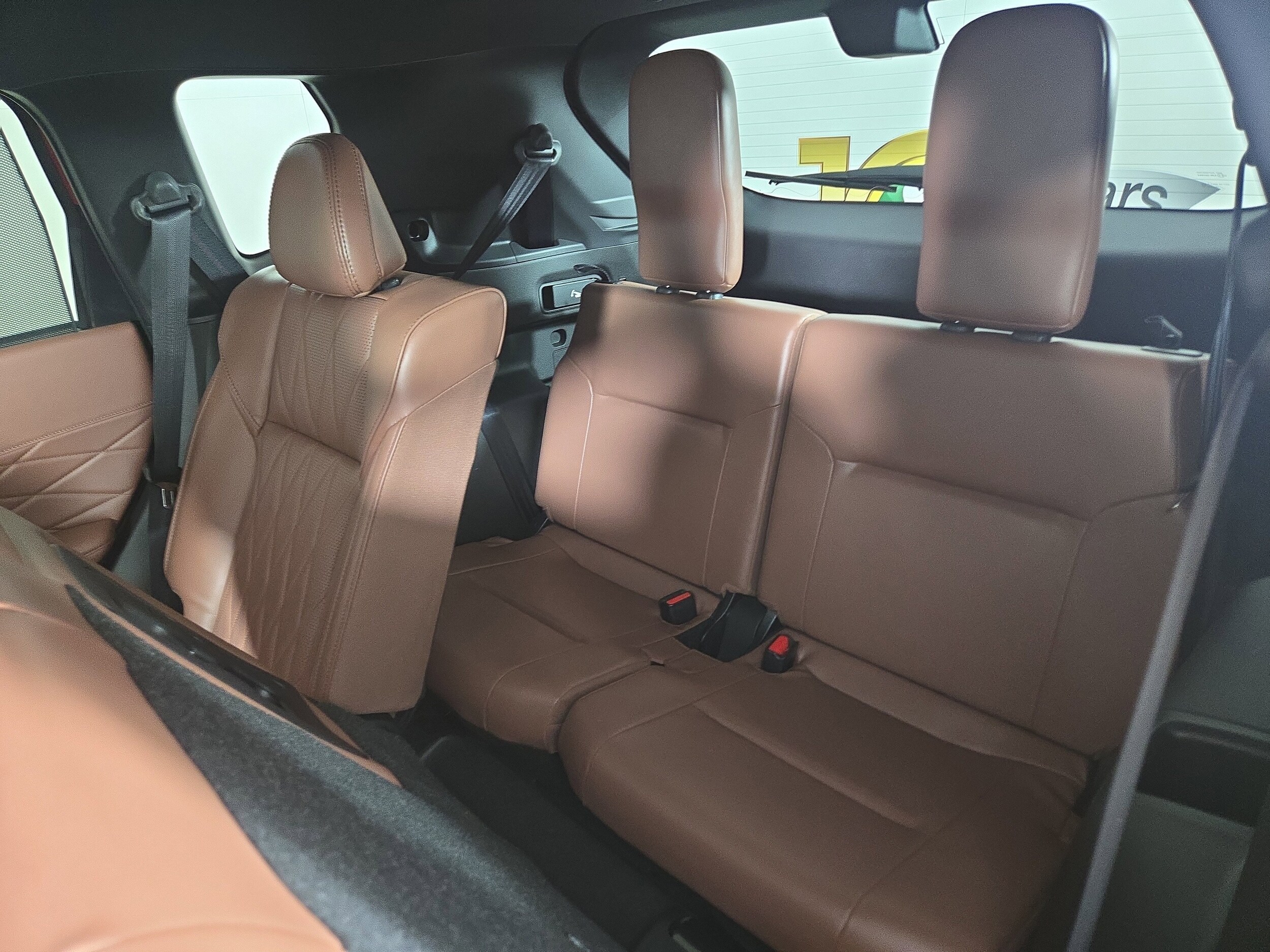 2025 Mitsubishi Outlander SEL - Photo 14