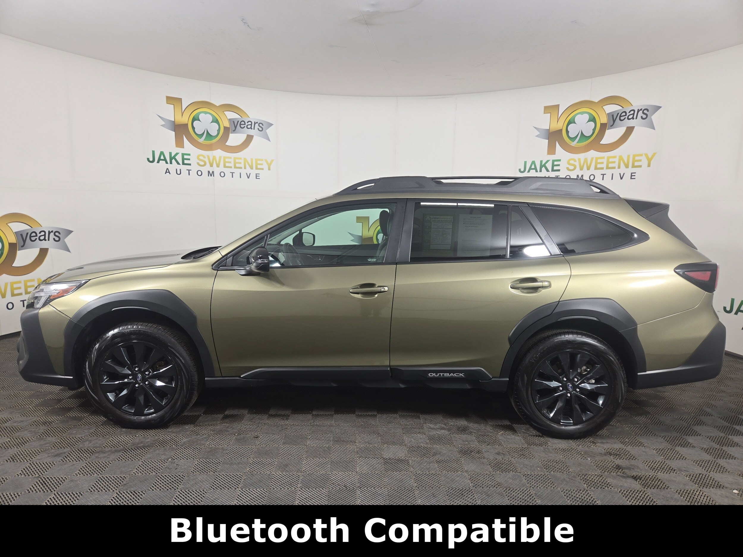 2024 Subaru Outback Onyx Edition photo 3