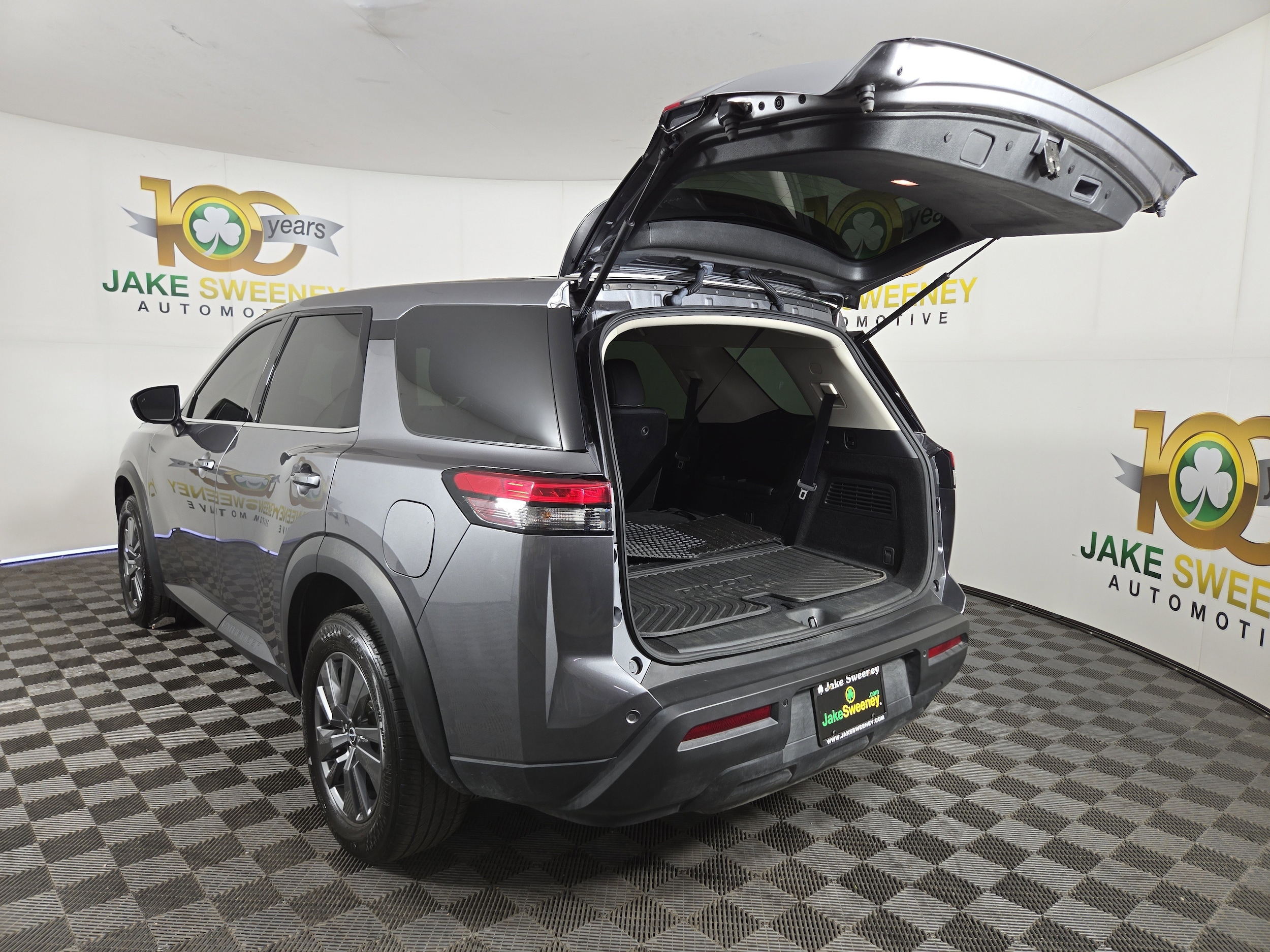 2024 Nissan Pathfinder S - Photo 29