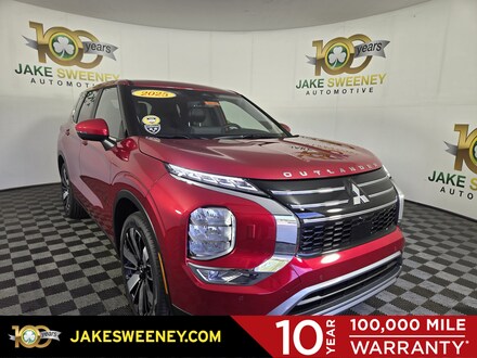 2025 Mitsubishi Outlander SE SUV