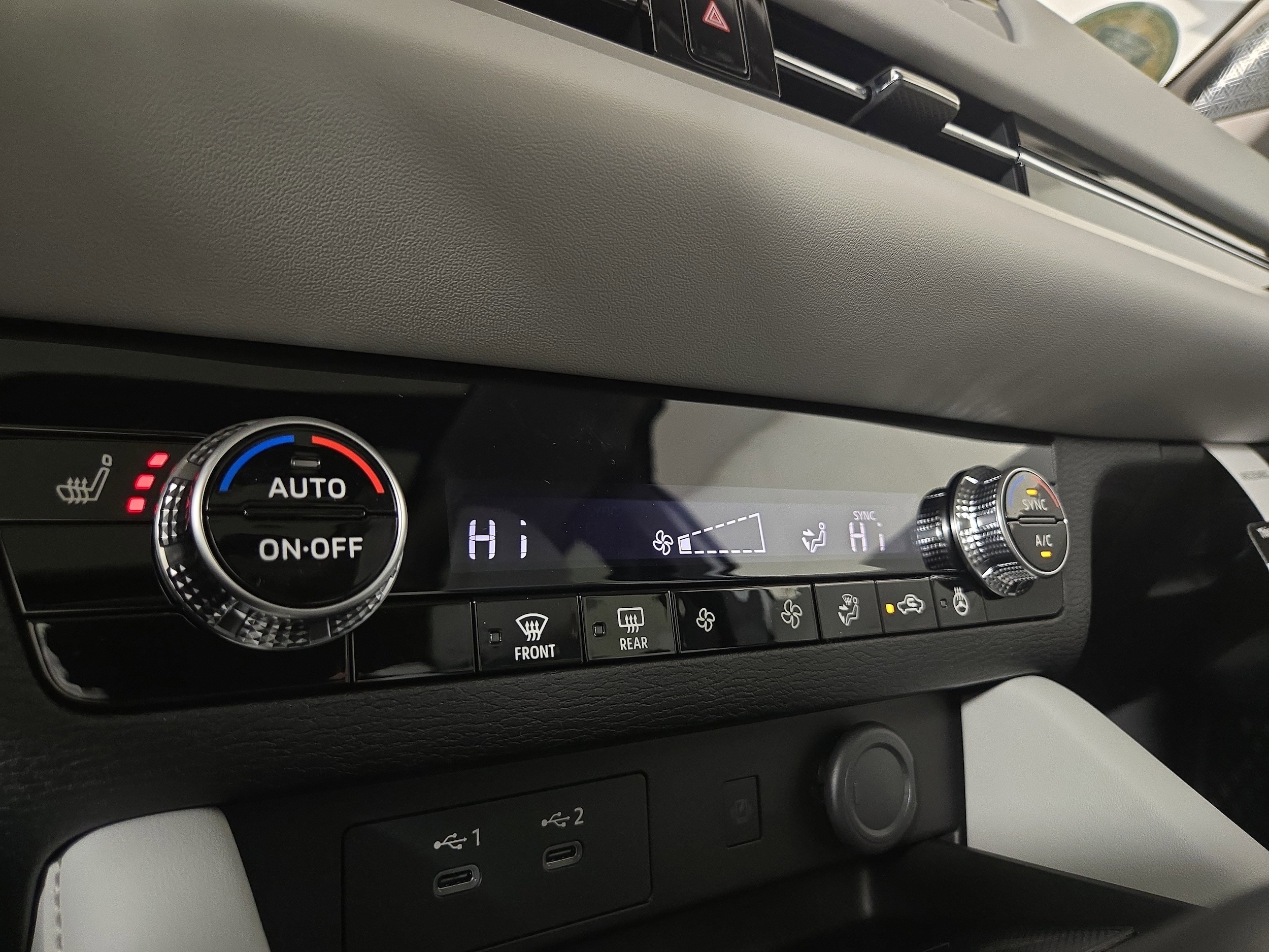 2026 Mitsubishi Outlander SE - Photo 30