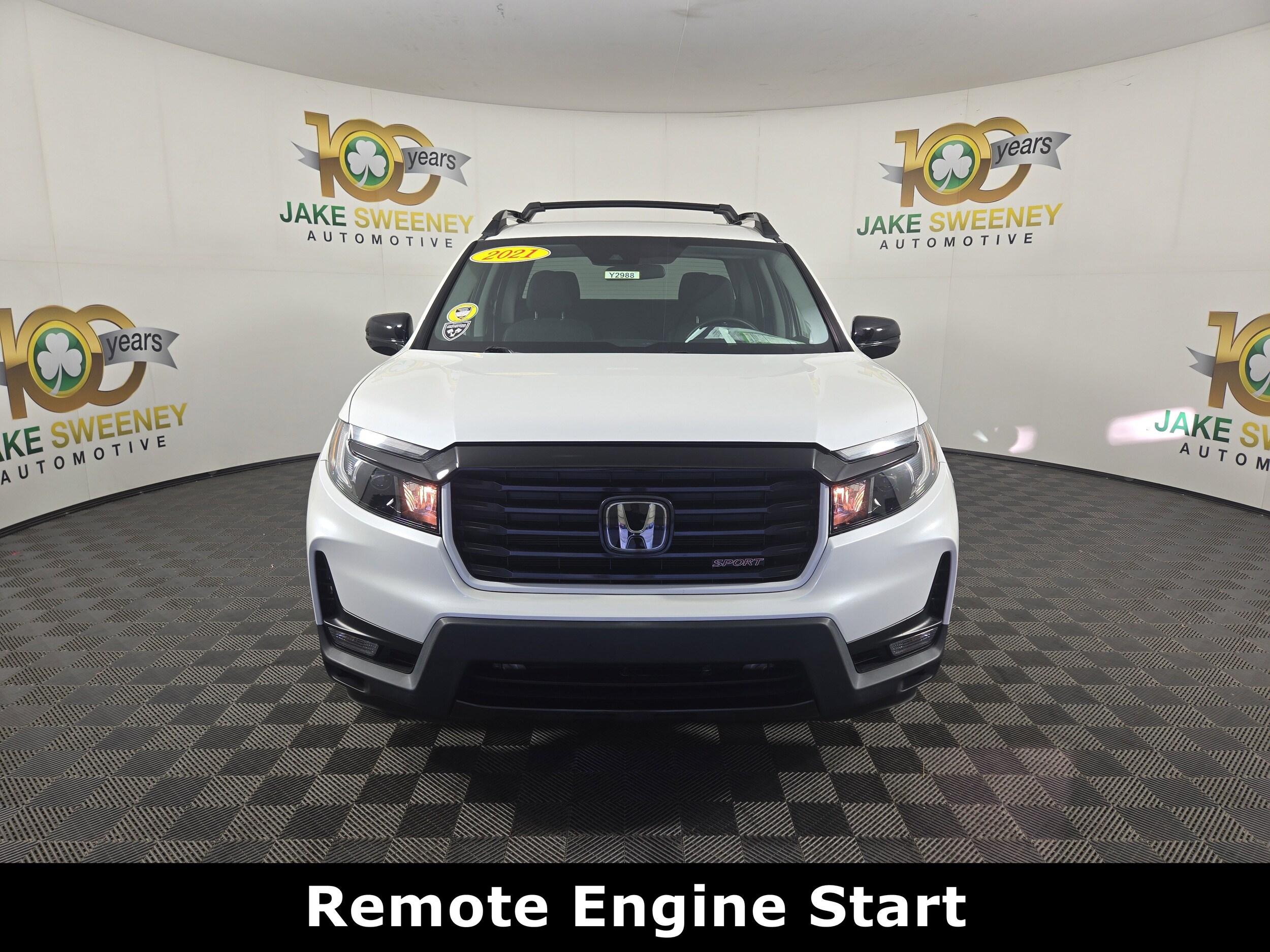 2021 Honda Ridgeline Sport photo 2