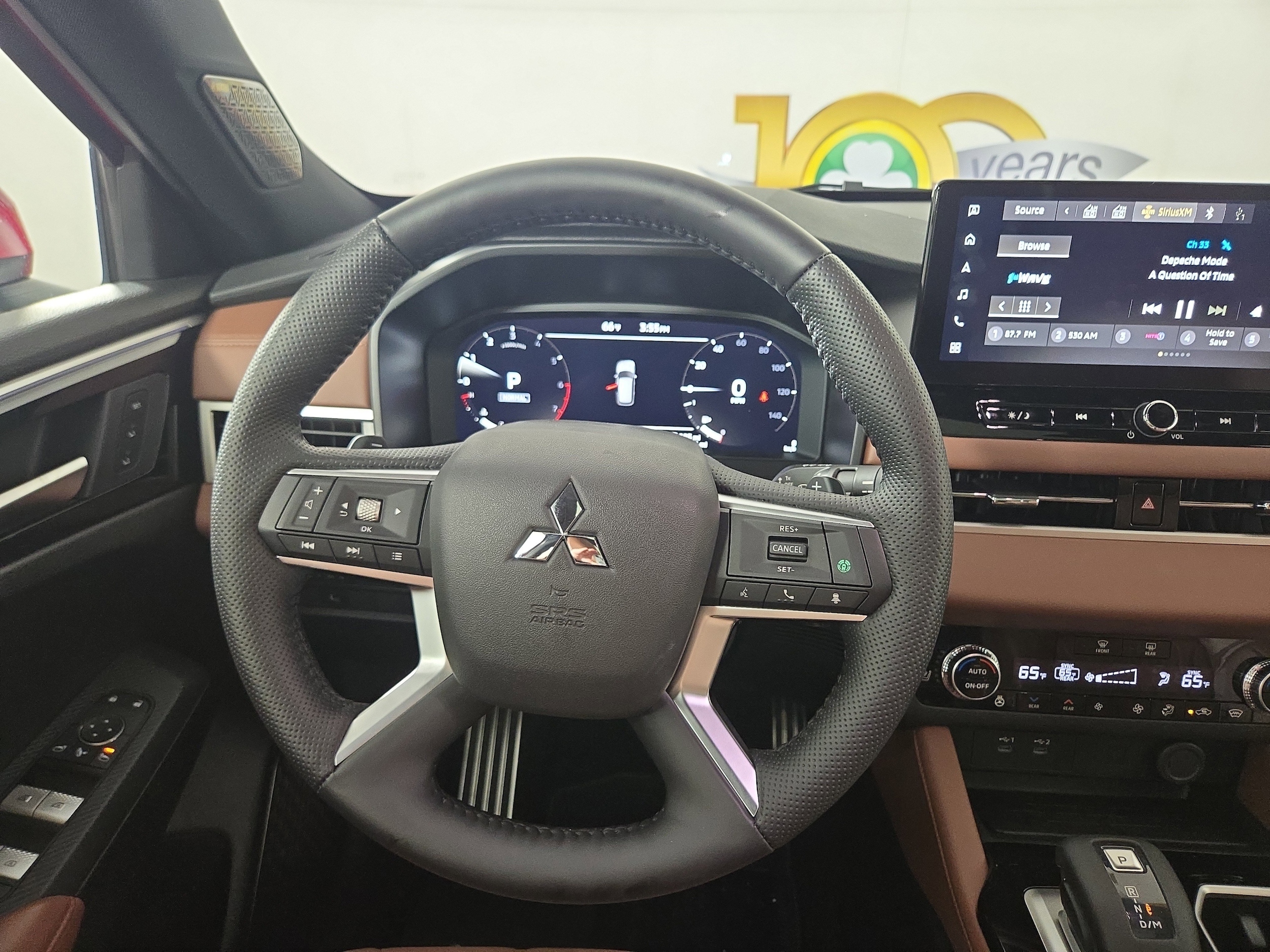 2025 Mitsubishi Outlander SEL - Photo 16