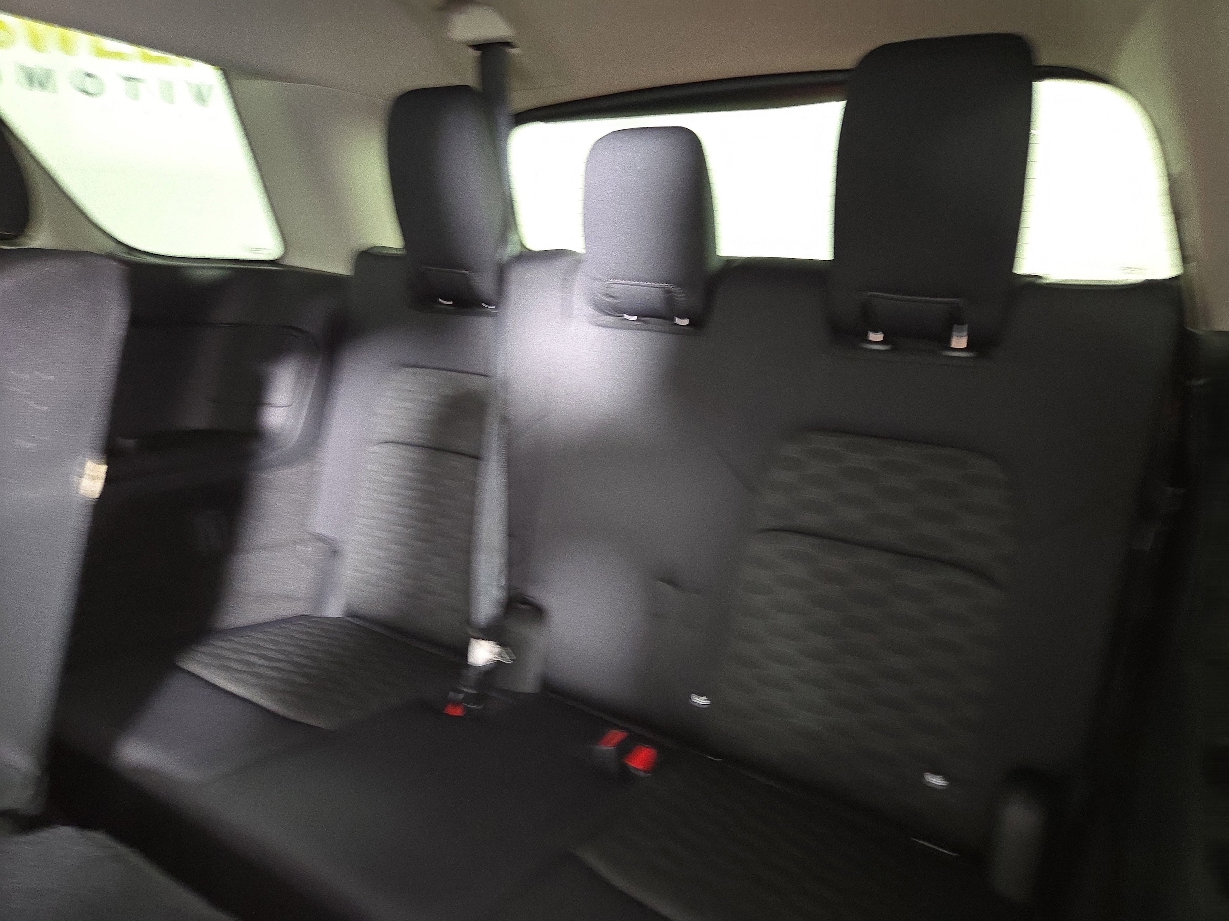 2024 Nissan Pathfinder S - Photo 12