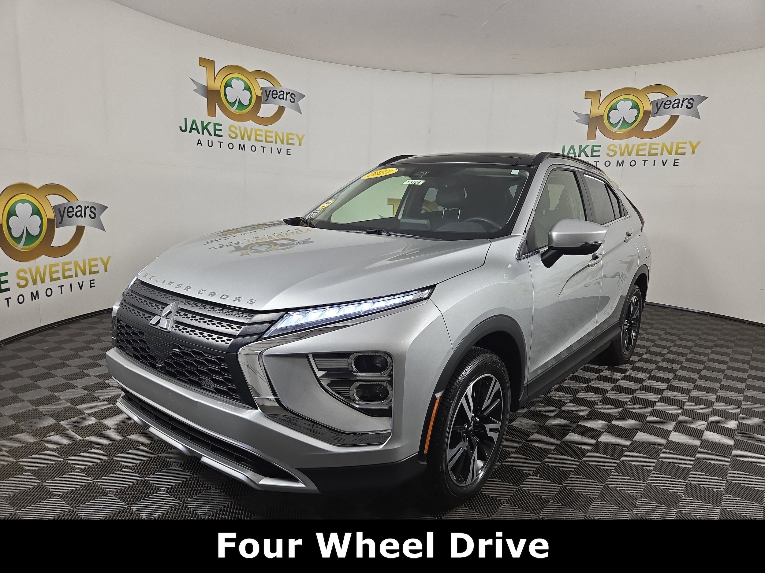 2023 Mitsubishi Eclipse Cross SE photo 3