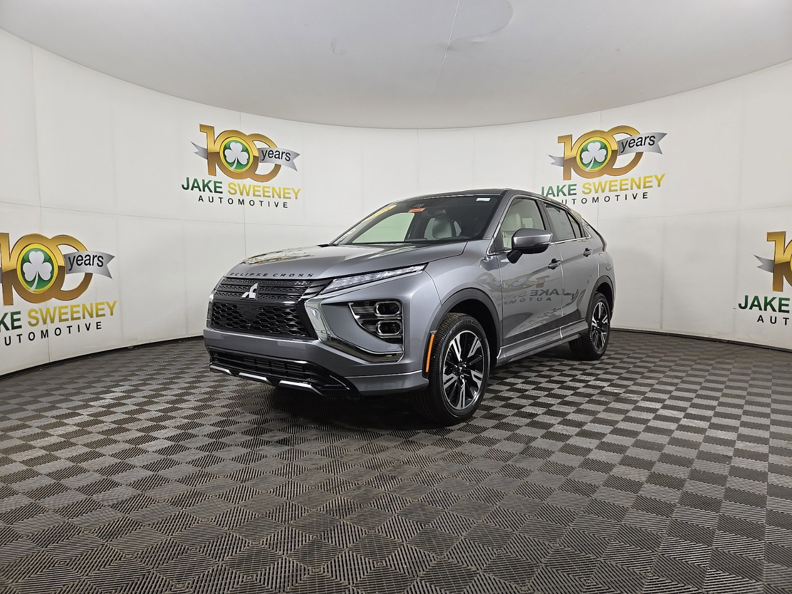 2025 Mitsubishi Eclipse Cross SEL photo 3