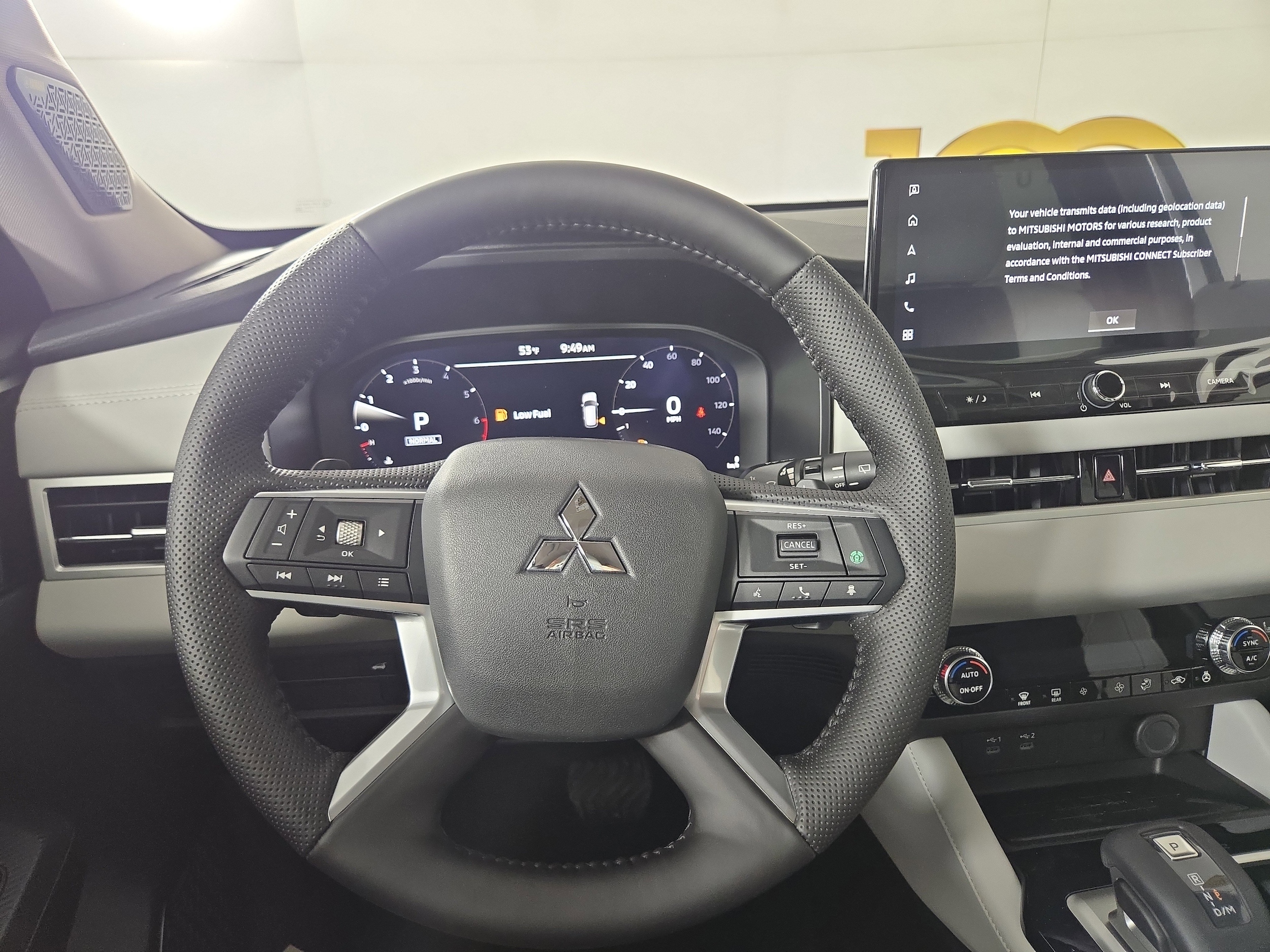 2026 Mitsubishi Outlander SE - Photo 16