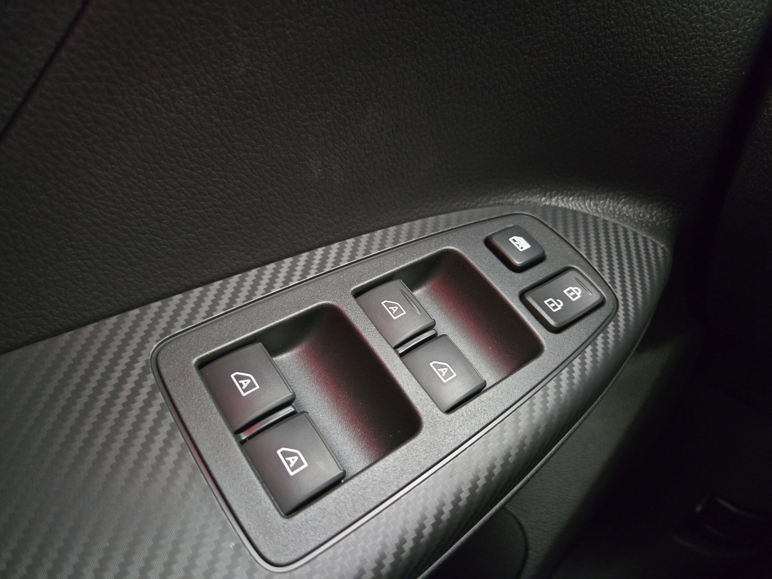 2026 Mitsubishi Eclipse Cross SEL - Photo 31