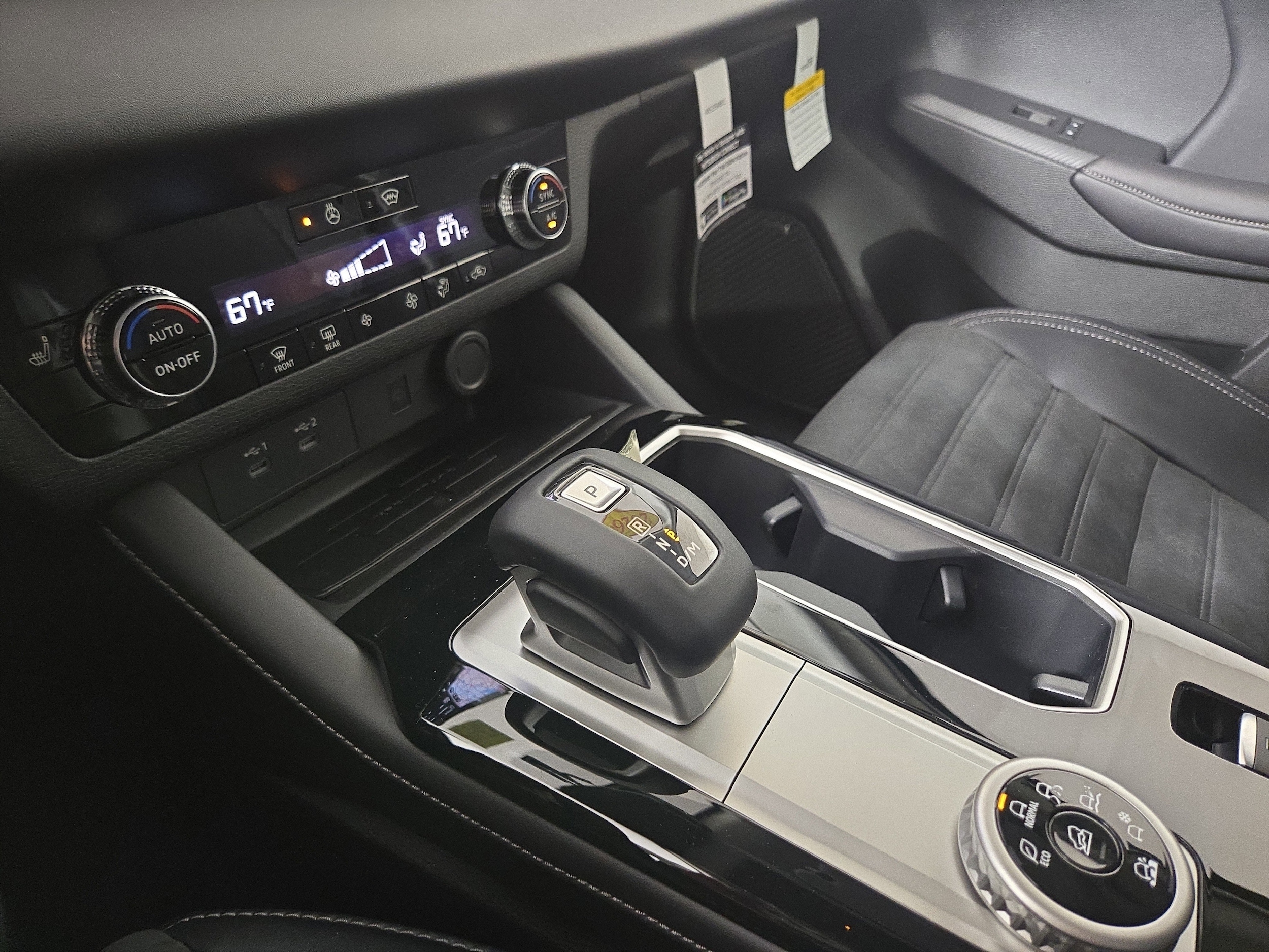 2026 Mitsubishi Outlander SE - Photo 25