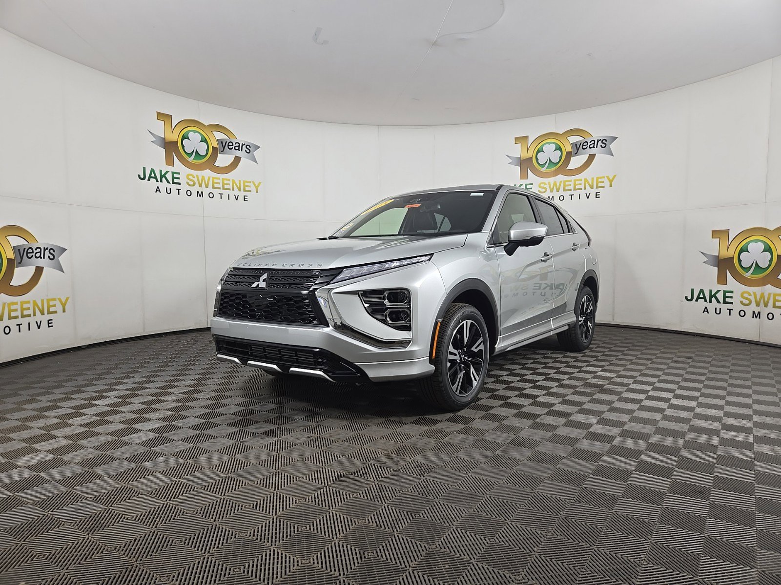 2025 Mitsubishi Eclipse Cross SEL photo 3