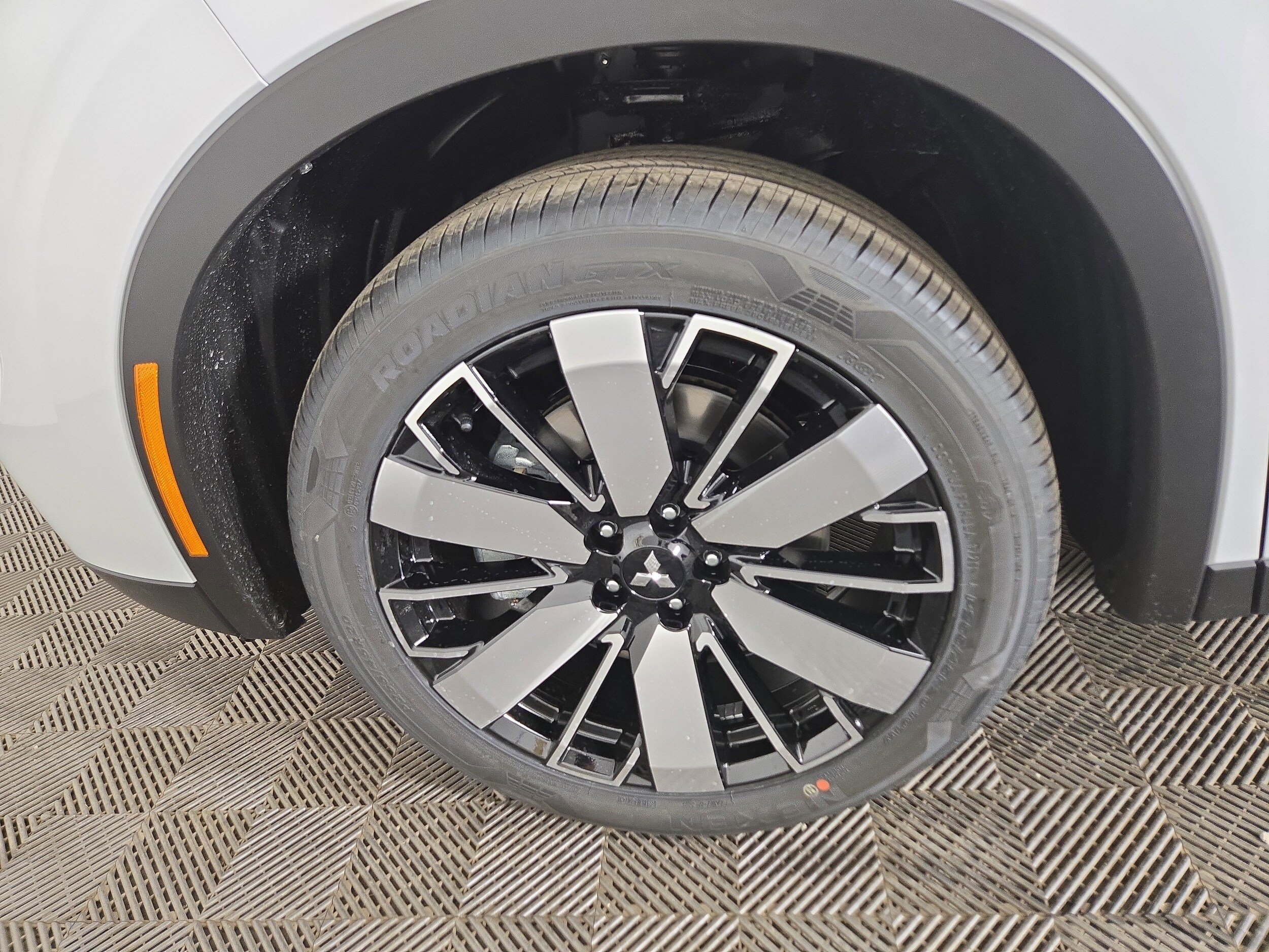 2026 Mitsubishi Outlander SE - Photo 37
