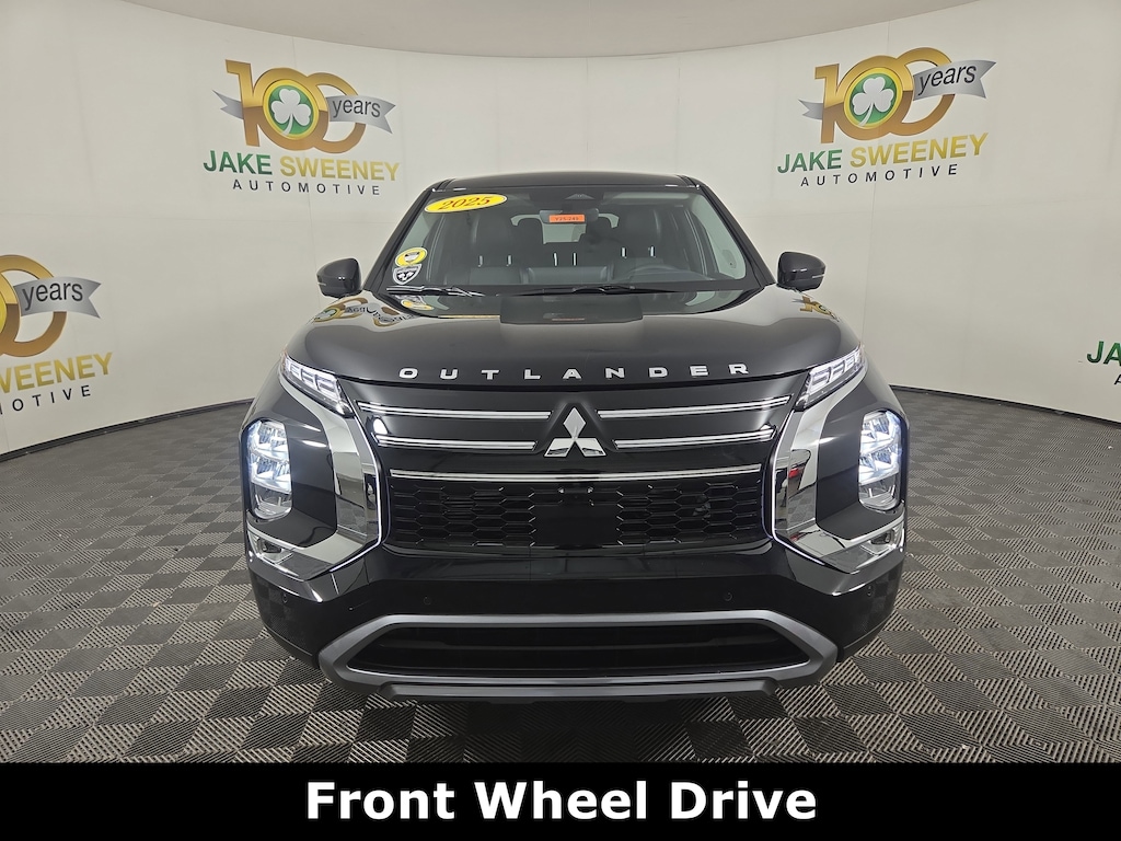 New 2025 Mitsubishi Outlander SE SUV