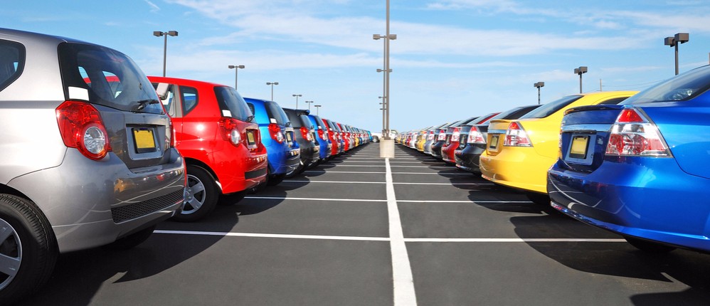 Buying vs leasing a car