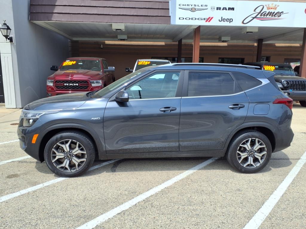 Used 2021 Kia Seltos EX with VIN KNDERCAA7M7206868 for sale in Hampshire, IL