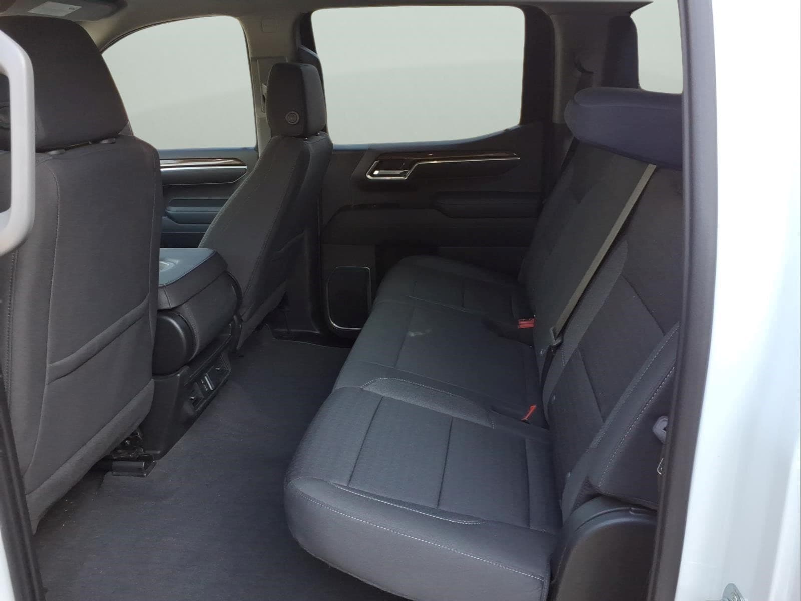 2022 Chevrolet Silverado 1500 LT - Photo 25