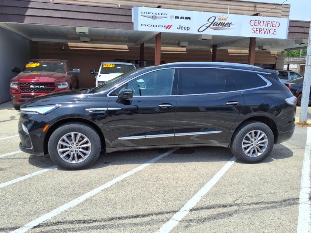 Used 2024 Buick Enclave Premium with VIN 5GAEVBKW6RJ117742 for sale in Hampshire, IL