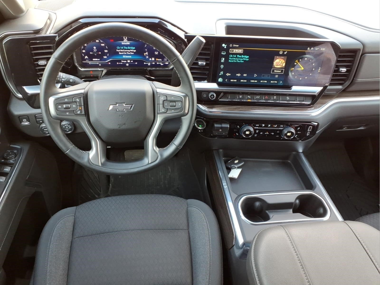 2024 Chevrolet Silverado 2500HD LT - Photo 9