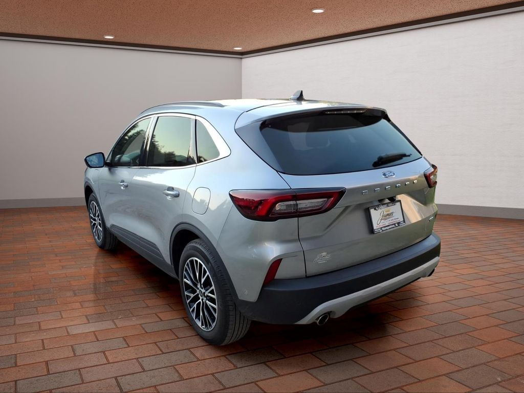 2024 Ford Escape PHEV - Photo 7