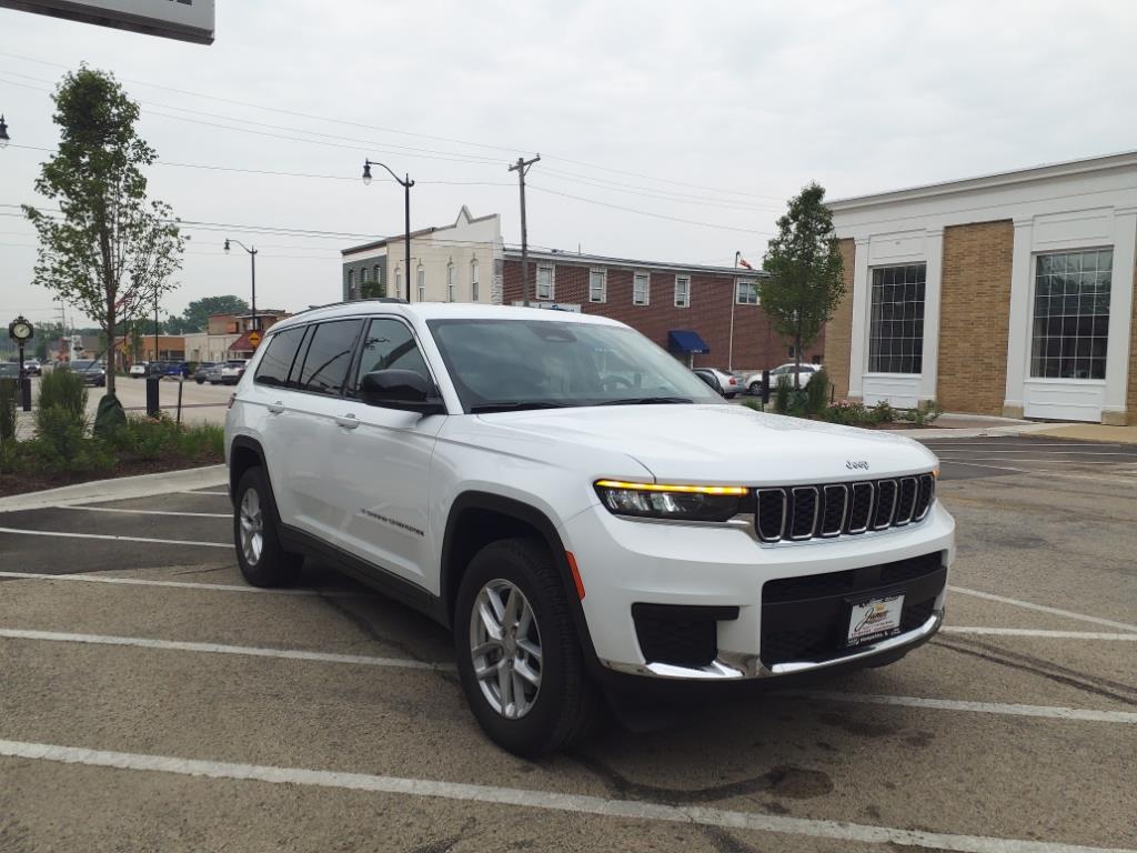 Used 2022 Jeep Grand Cherokee L Laredo with VIN 1C4RJKAG1N8529526 for sale in Hampshire, IL